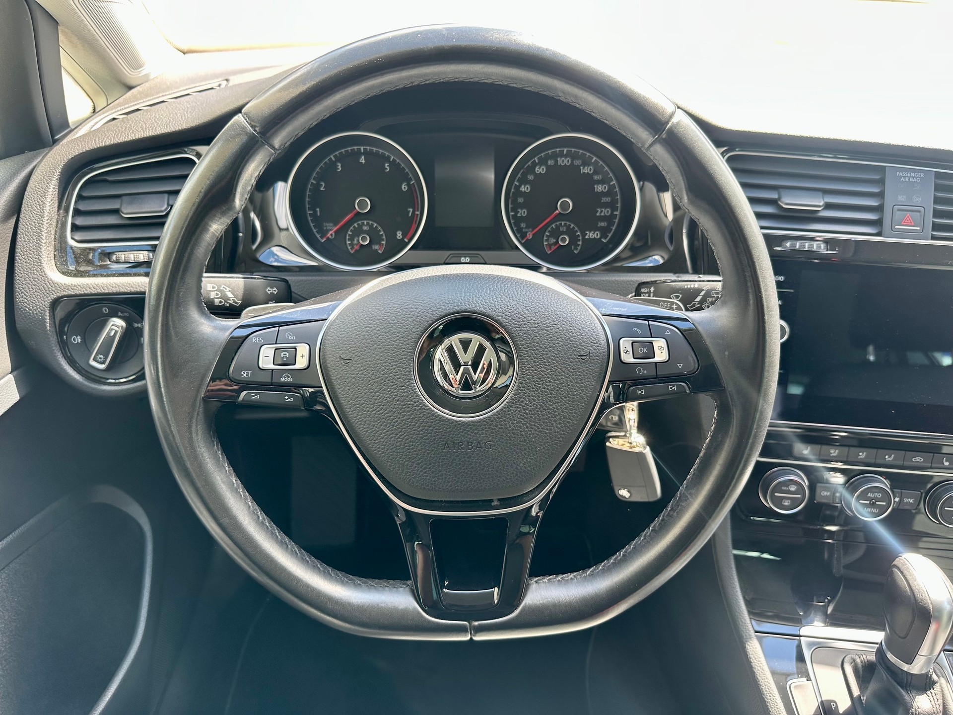 VW Golf 1.5 TSI EVO R Line DSG-image-13
