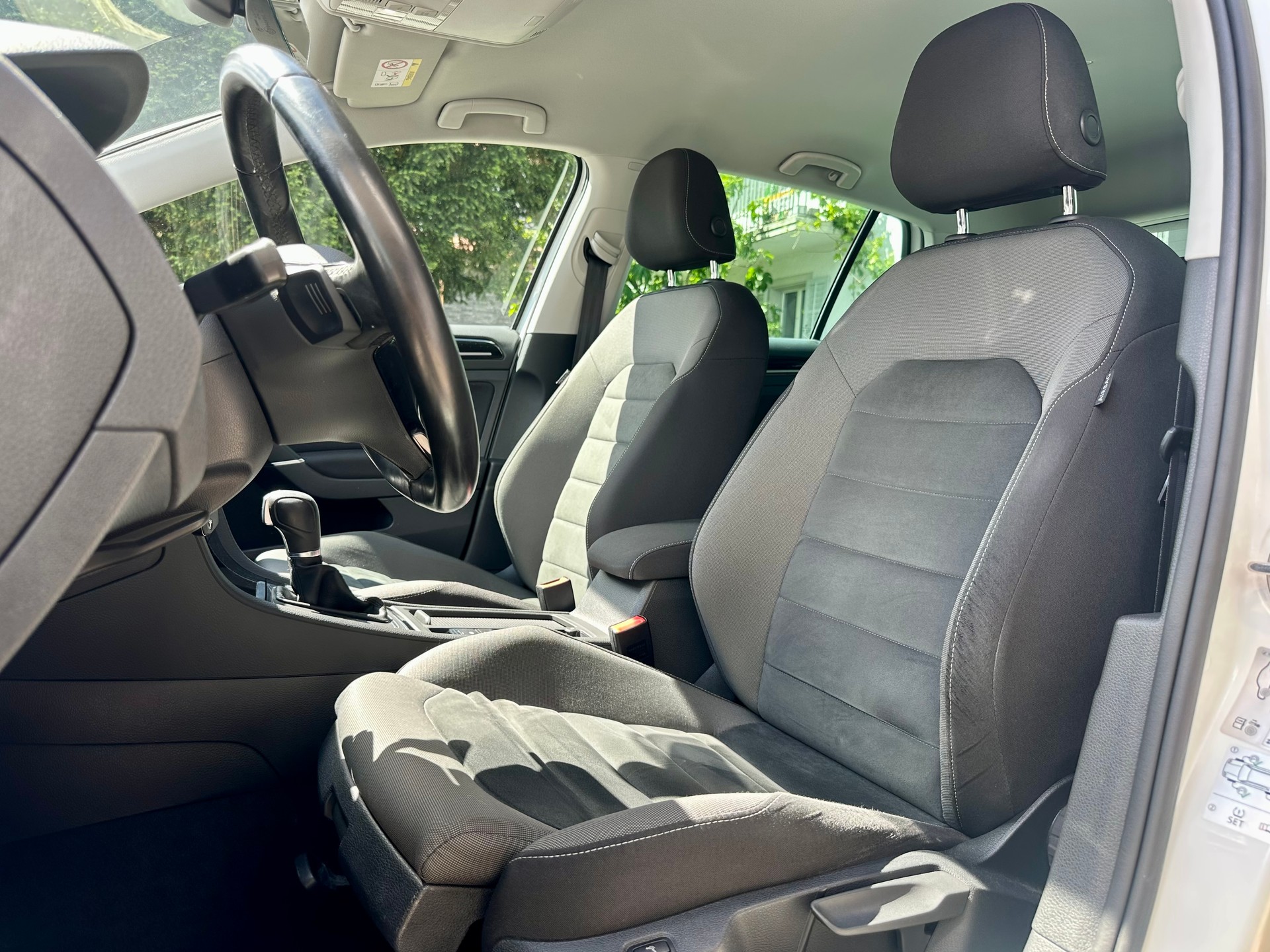 VW Golf 1.5 TSI EVO R Line DSG-image-10
