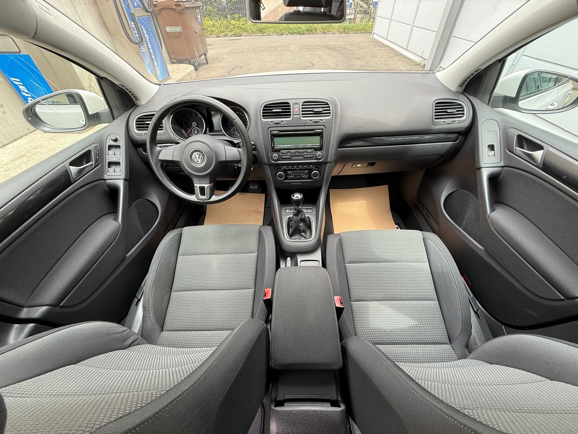 VW Golf 1.4 TSI Comfortline *Frisch ab MFK *Steuerkette frisch ersetzt *2 Schlüssel *8 Fach bereift *Climatronic-image-7
