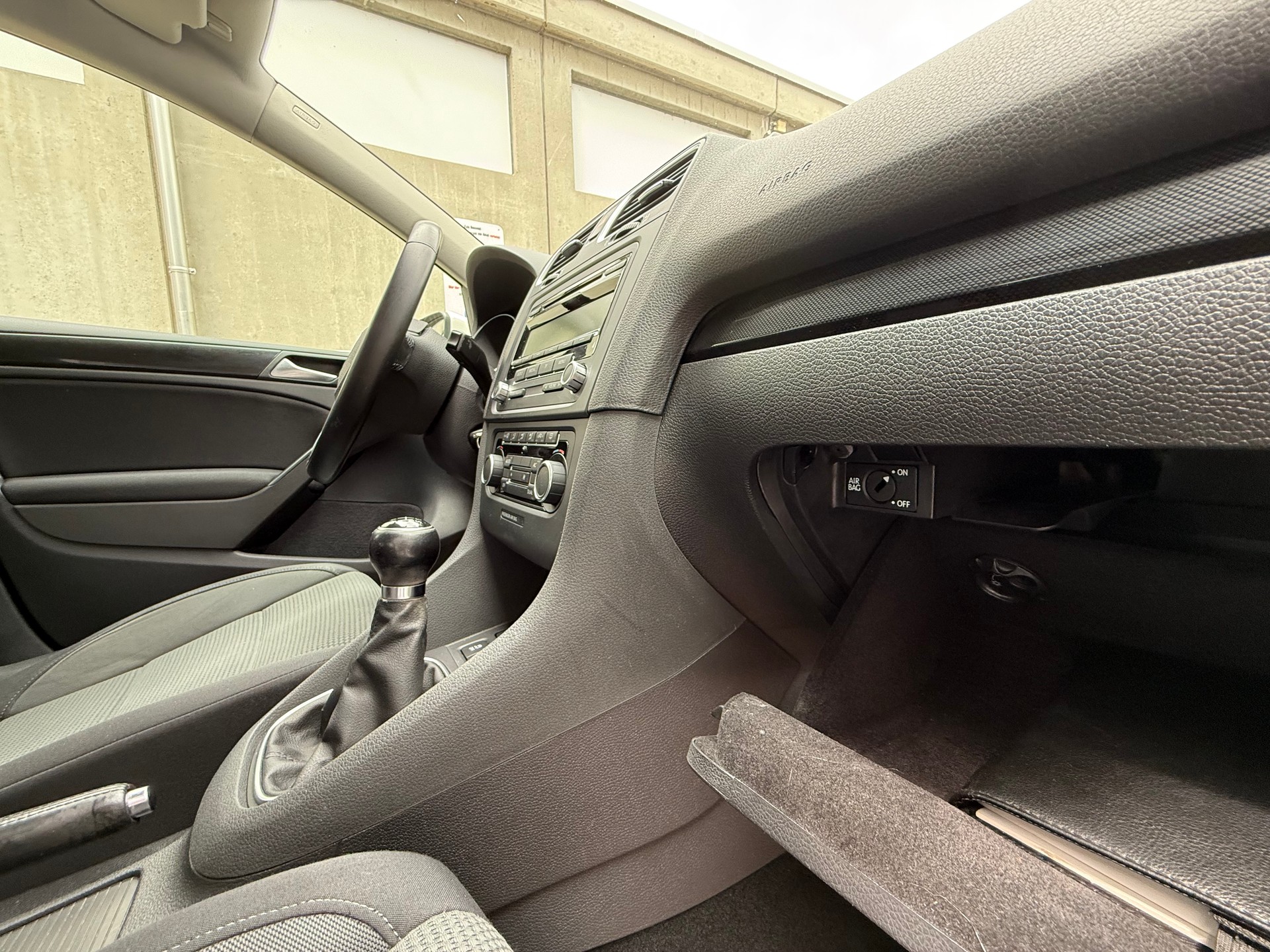 VW Golf 1.4 TSI Comfortline *Frisch ab MFK *Steuerkette frisch ersetzt *2 Schlüssel *8 Fach bereift *Climatronic-image-15