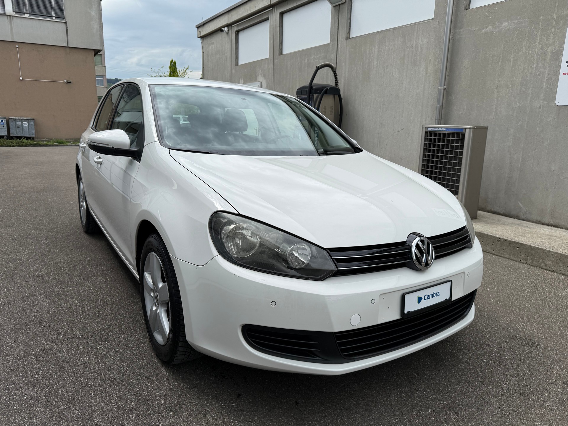 VW Golf 1.4 TSI Comfortline *Frisch ab MFK *Steuerkette frisch ersetzt *2 Schlüssel *8 Fach bereift *Climatronic-image-1