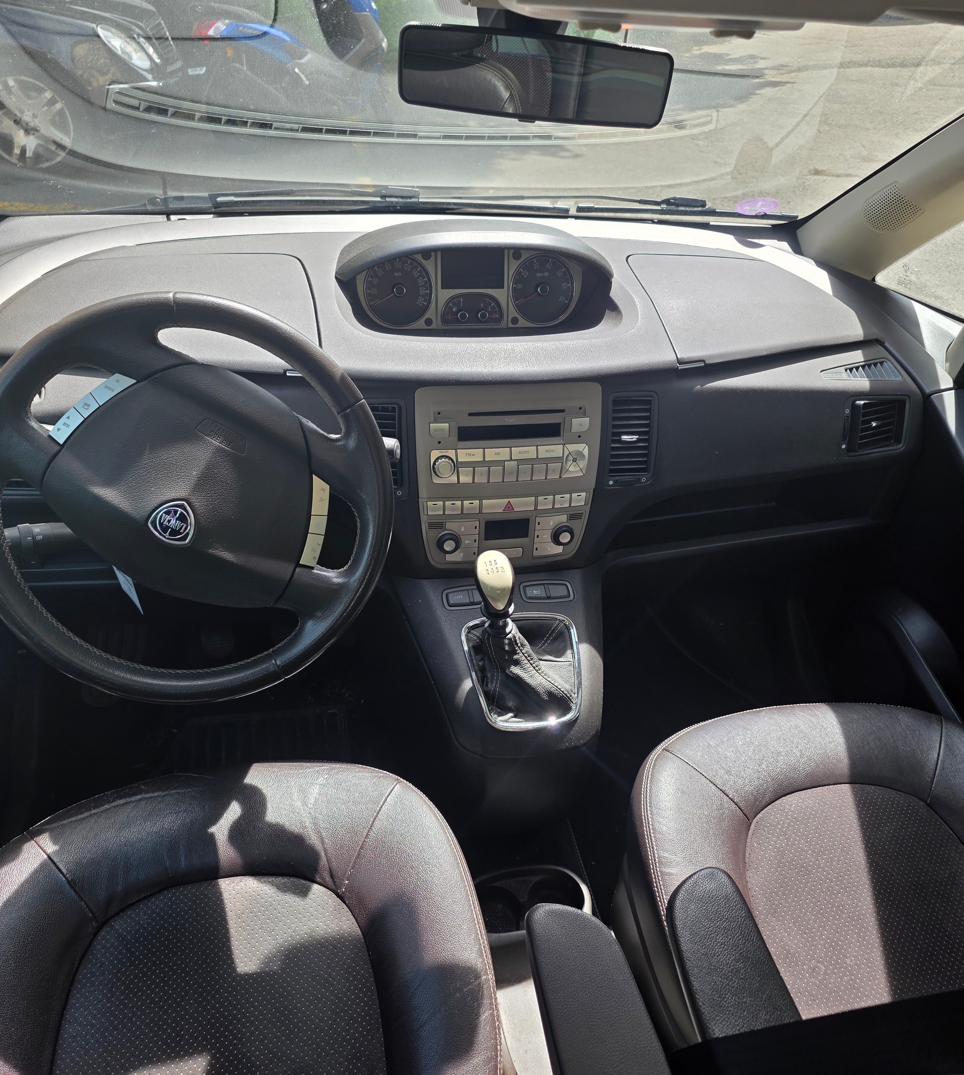 LANCIA Musa 1.4 16V Platino-image-1