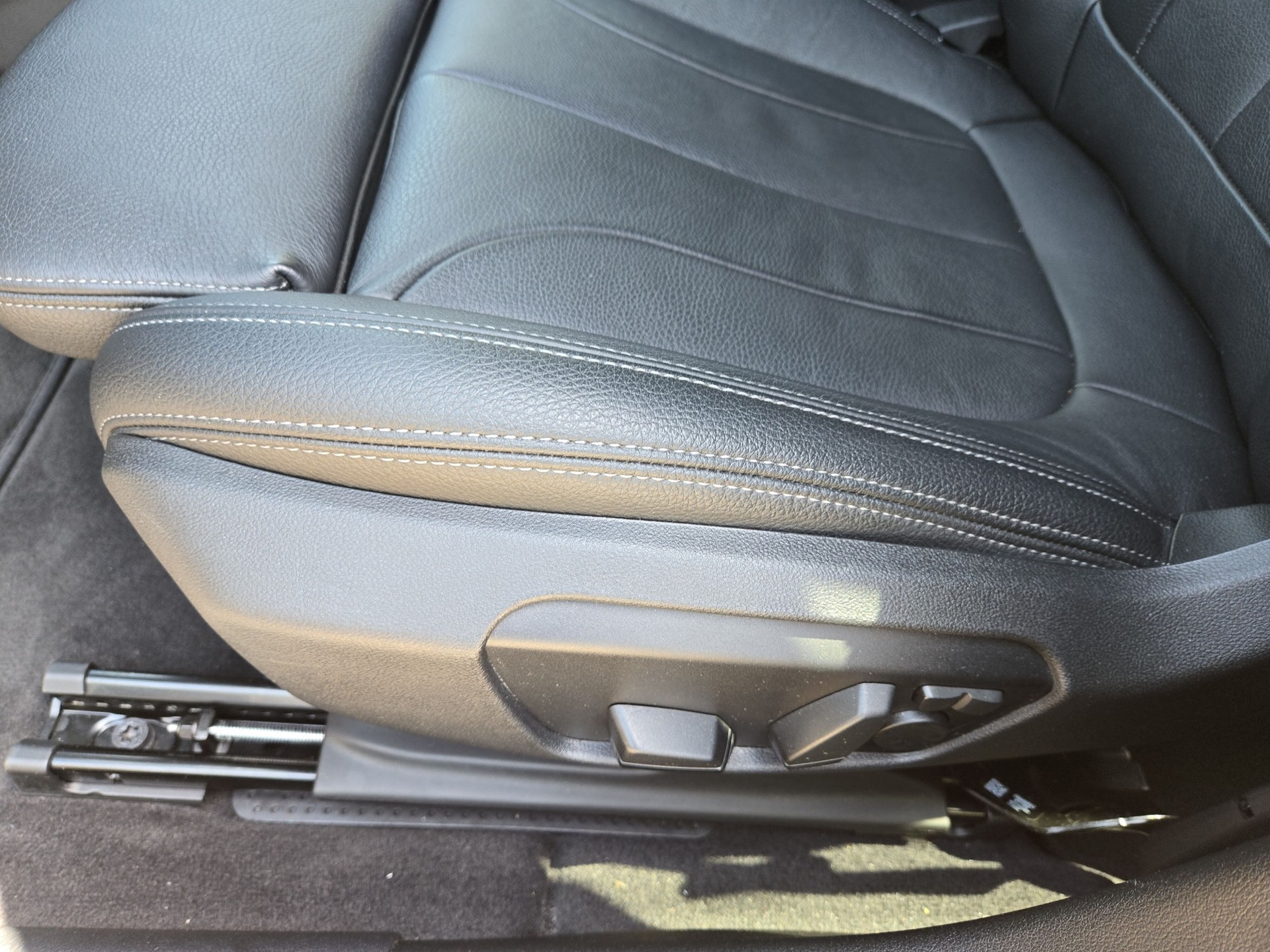 BMW 220d Gran Coupé xDrive Pure M Sport Steptronic-image-17