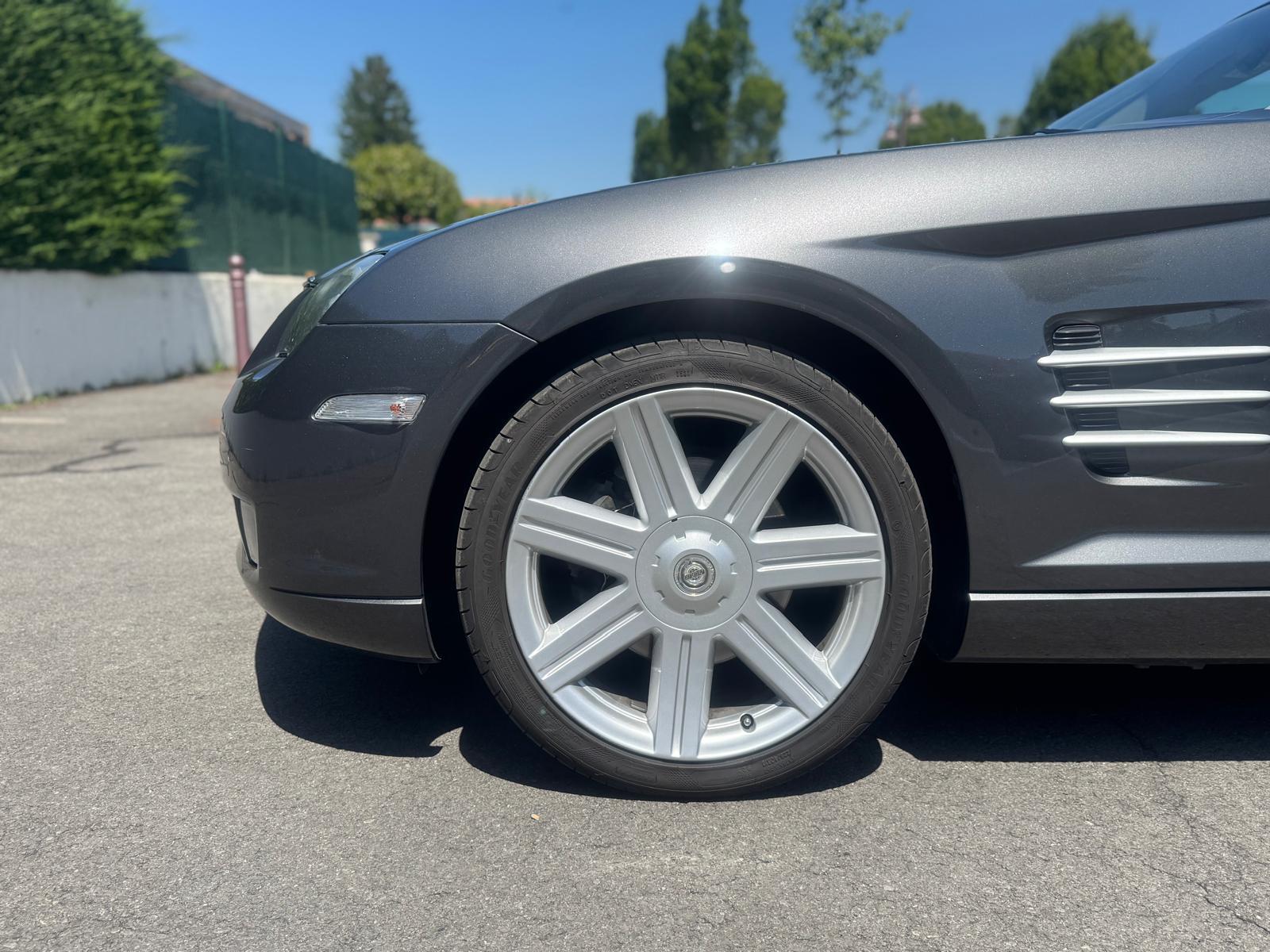 CHRYSLER Crossfire 3.2 V6 (Limited)-showroom-element-3
