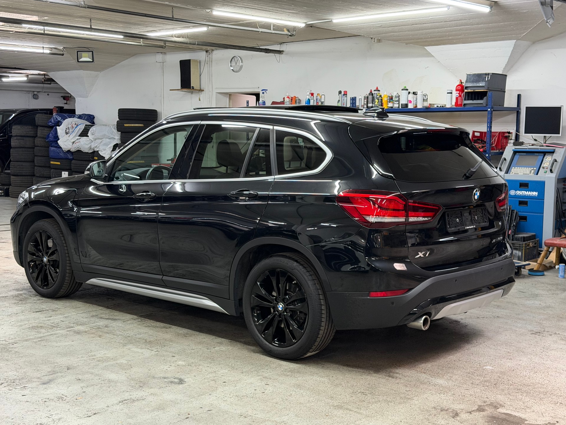 BMW X1 xDrive 25e xLine Steptronic-image-3
