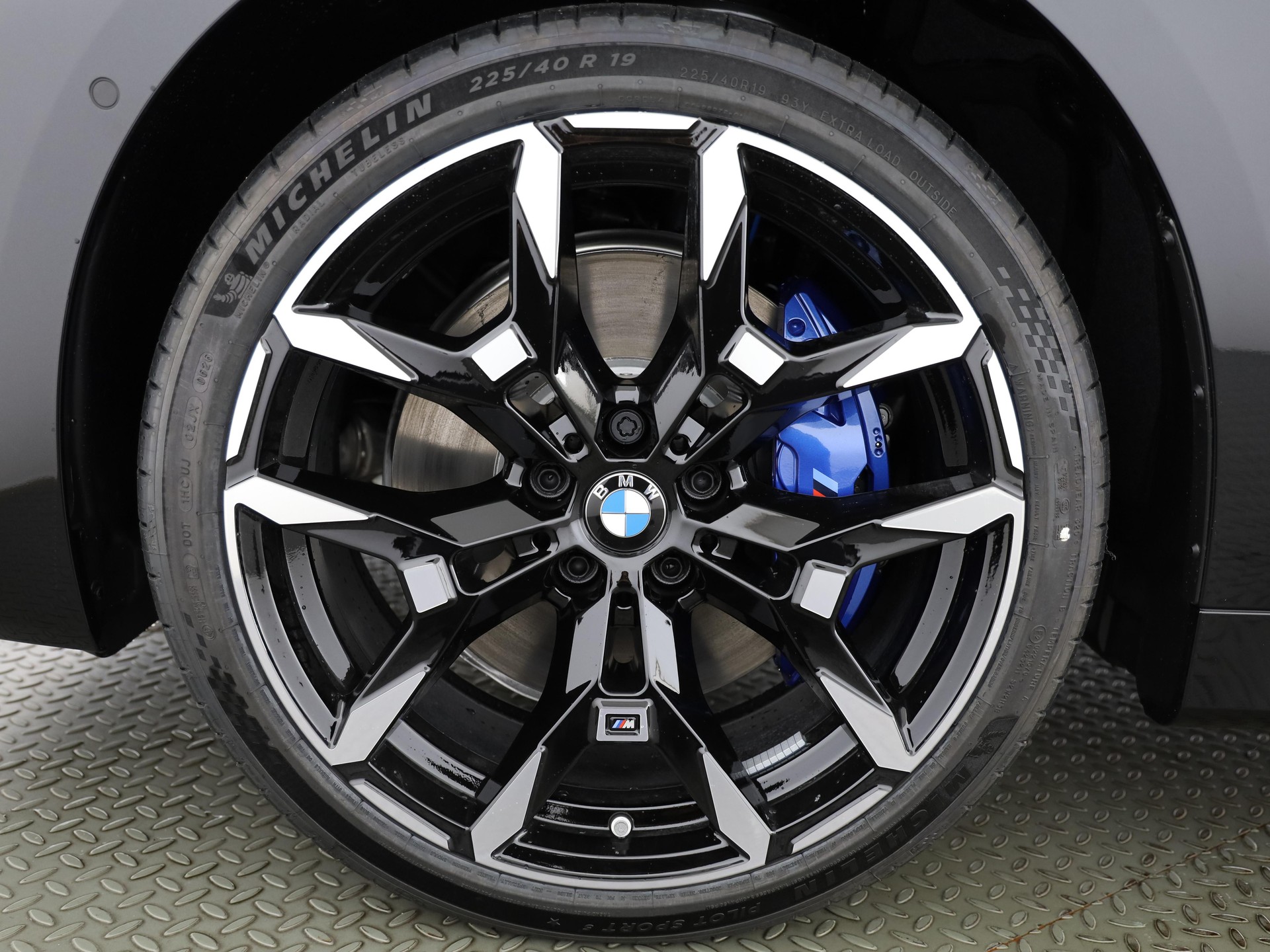 BMW M440i xDrive Gran Coupé-image-16