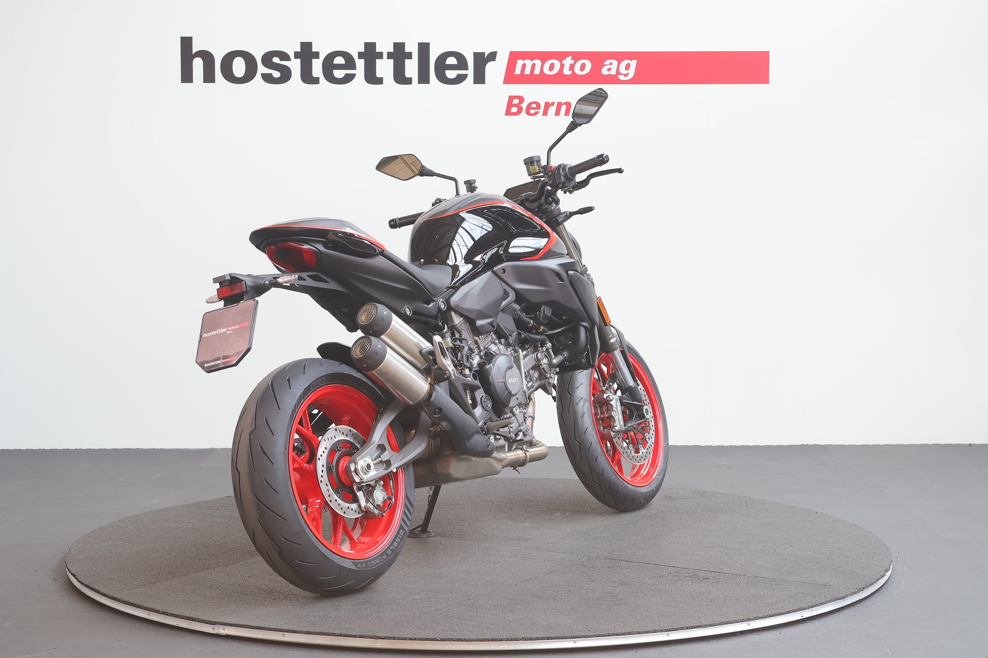 DUCATI Monster + 35 kW-showroom-element-2