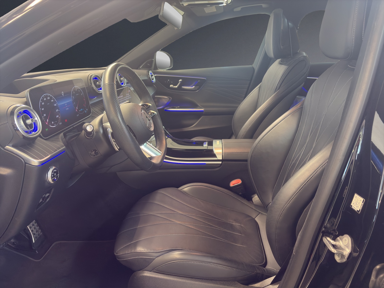 MERCEDES-BENZ C 300 4M AMG Line-image-6