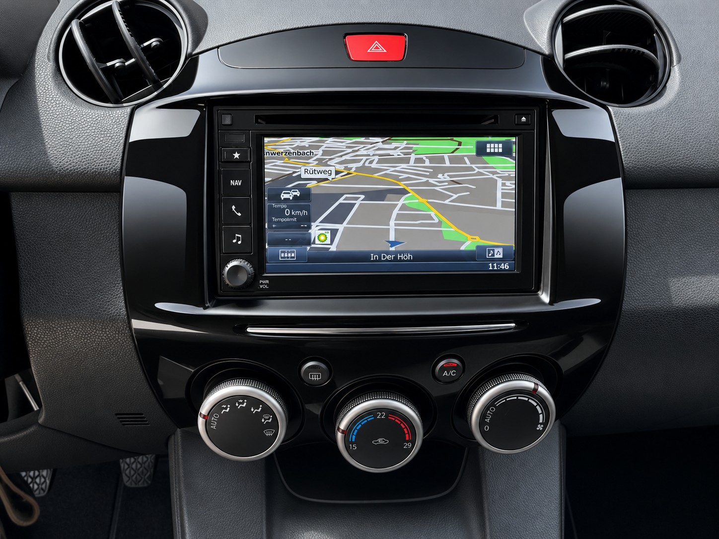 MAZDA 2 1.3i 16V Exclusive-image-9