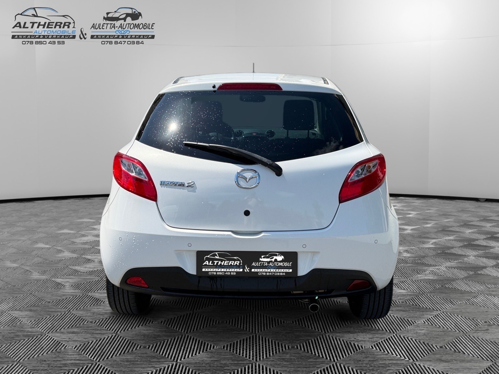 MAZDA 2 1.3i 16V Exclusive-image-7