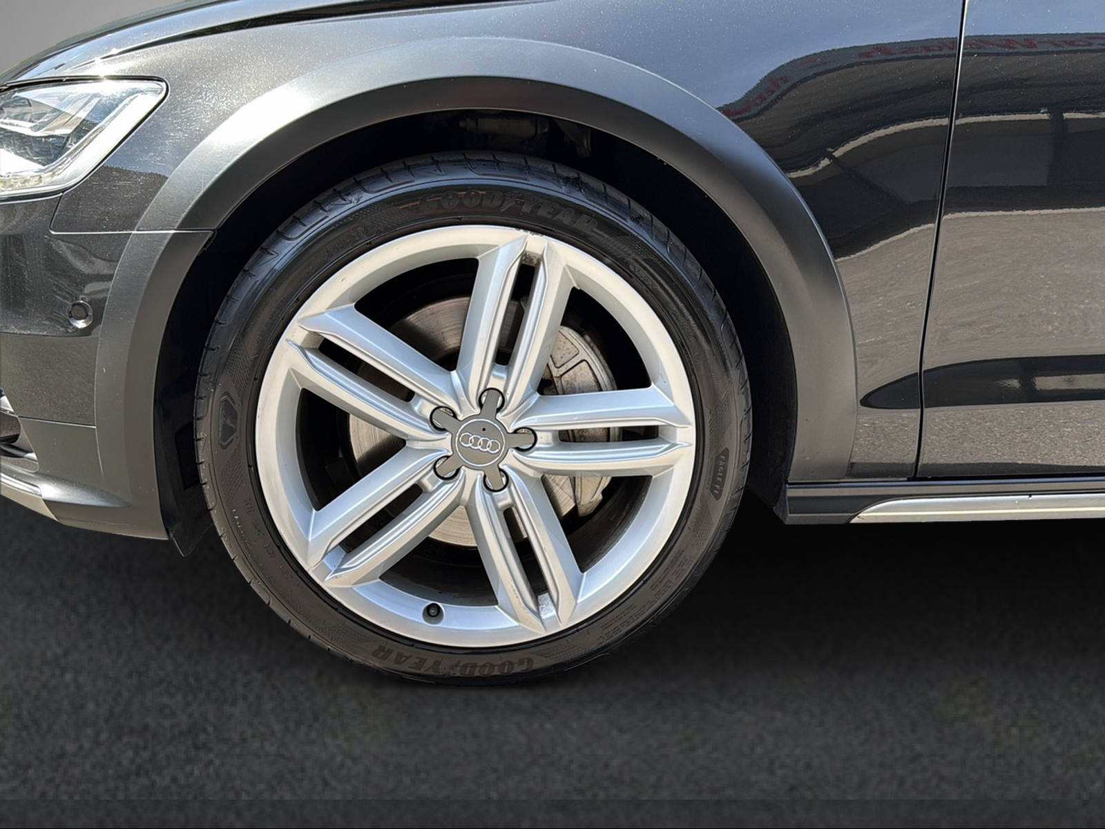 AUDI A6 allroad 3.0 BiTDI V6 quattro tiptronic-image-4