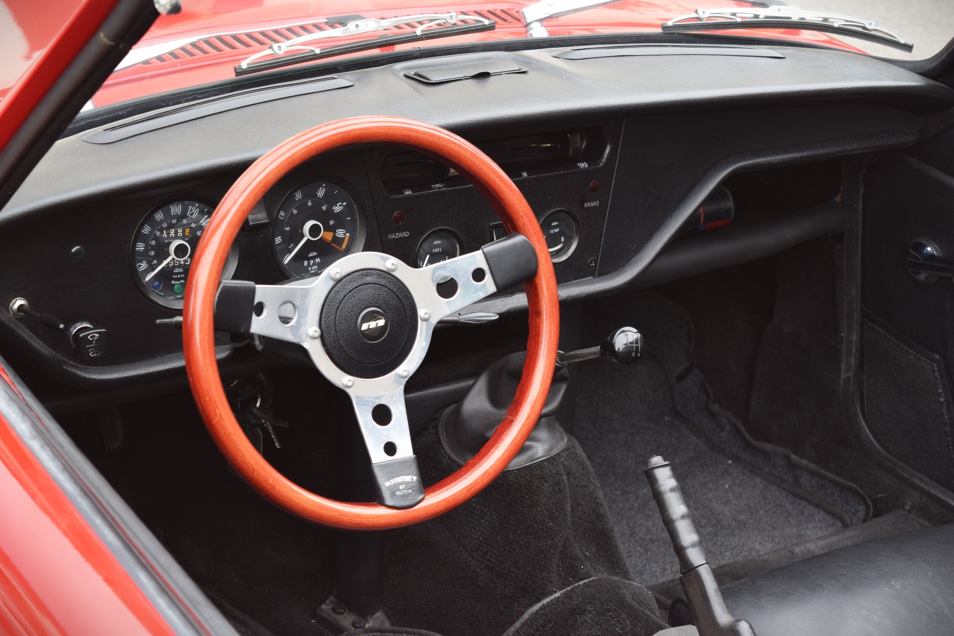 TRIUMPH Spitfire MK4-image-2