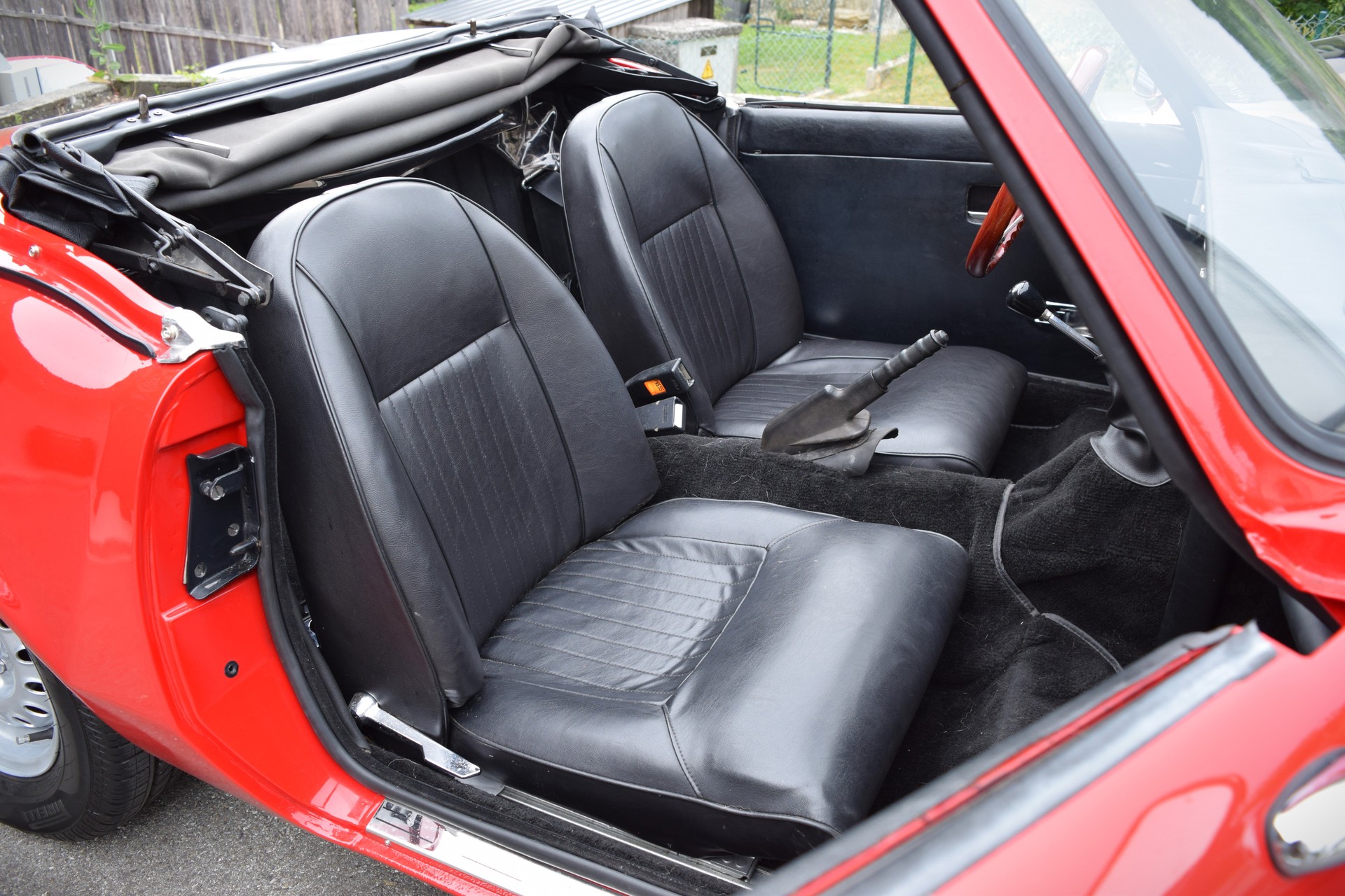 TRIUMPH Spitfire MK4-image-11