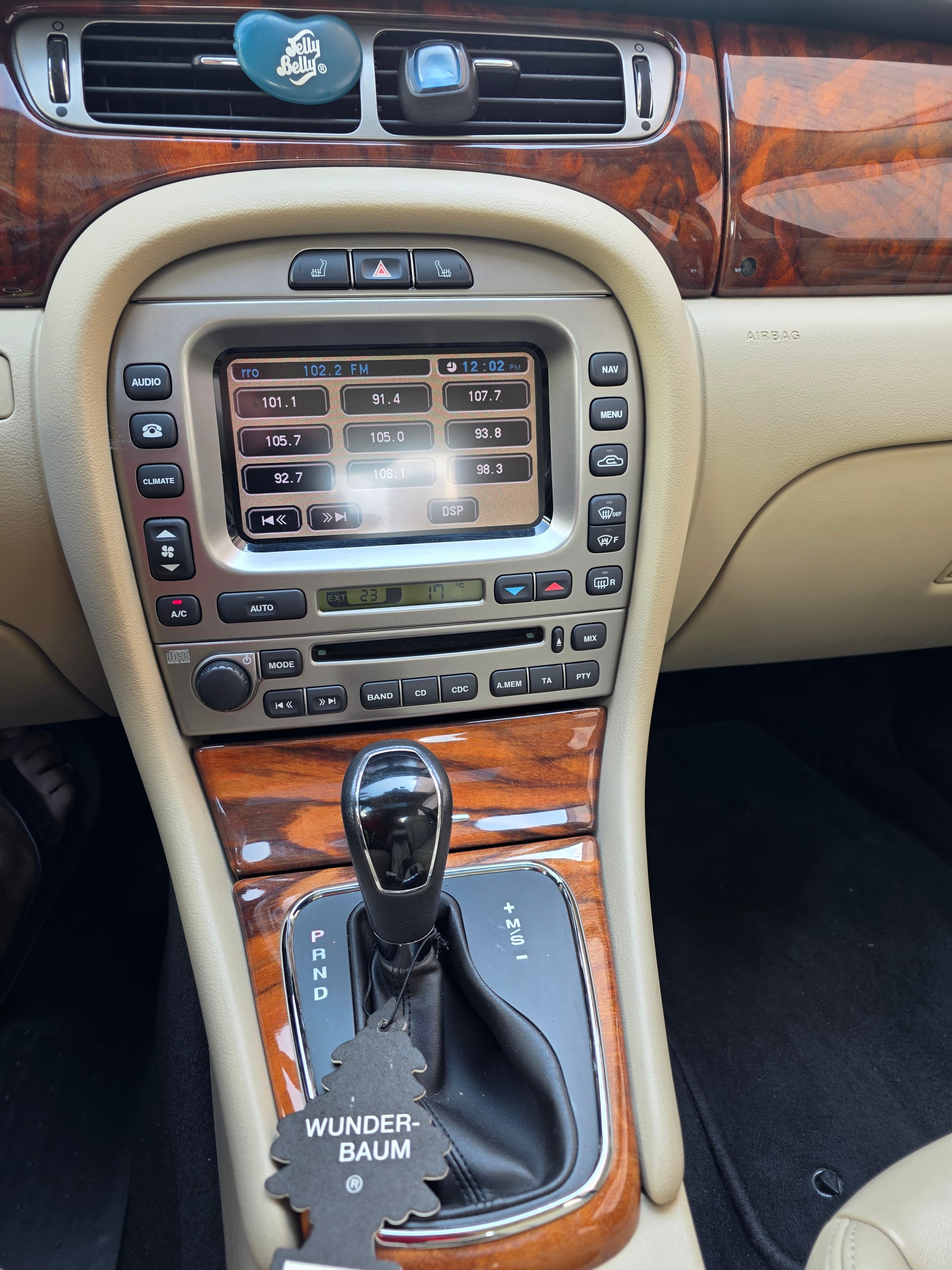 JAGUAR X-Type 2.2D Sovereign Automatic-image-15