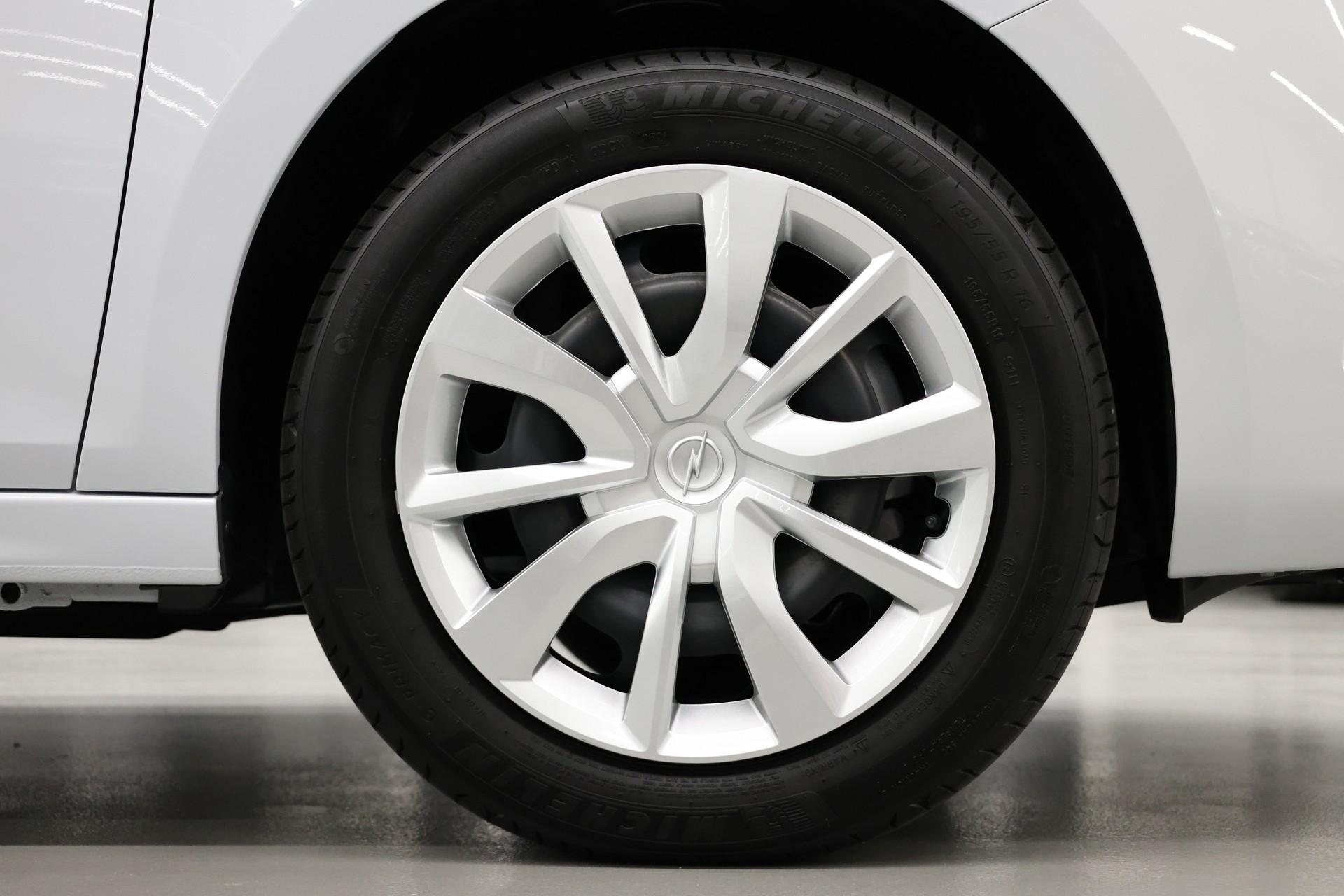 OPEL Corsa-e Edition-image-11