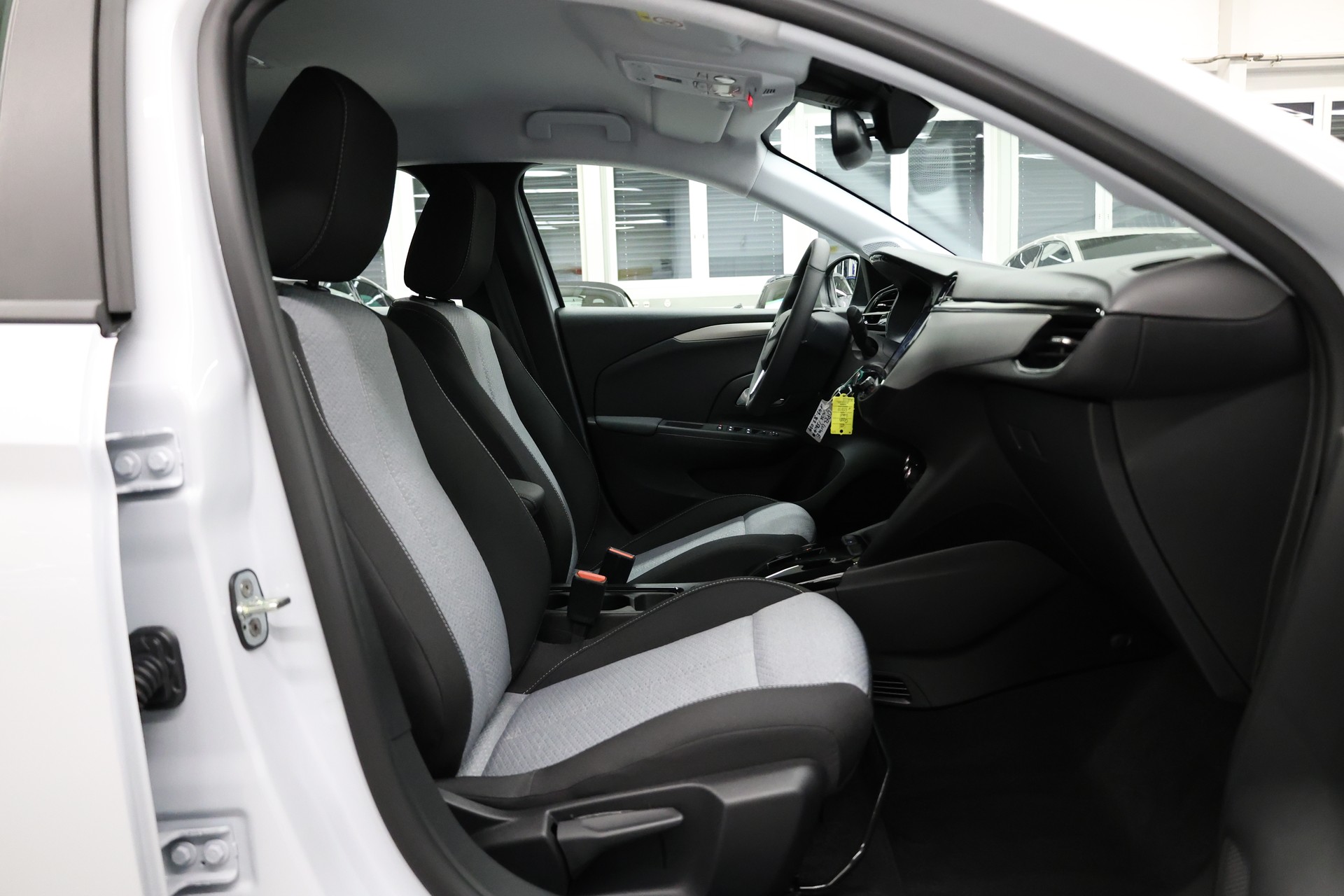 OPEL Corsa-e Edition-image-14
