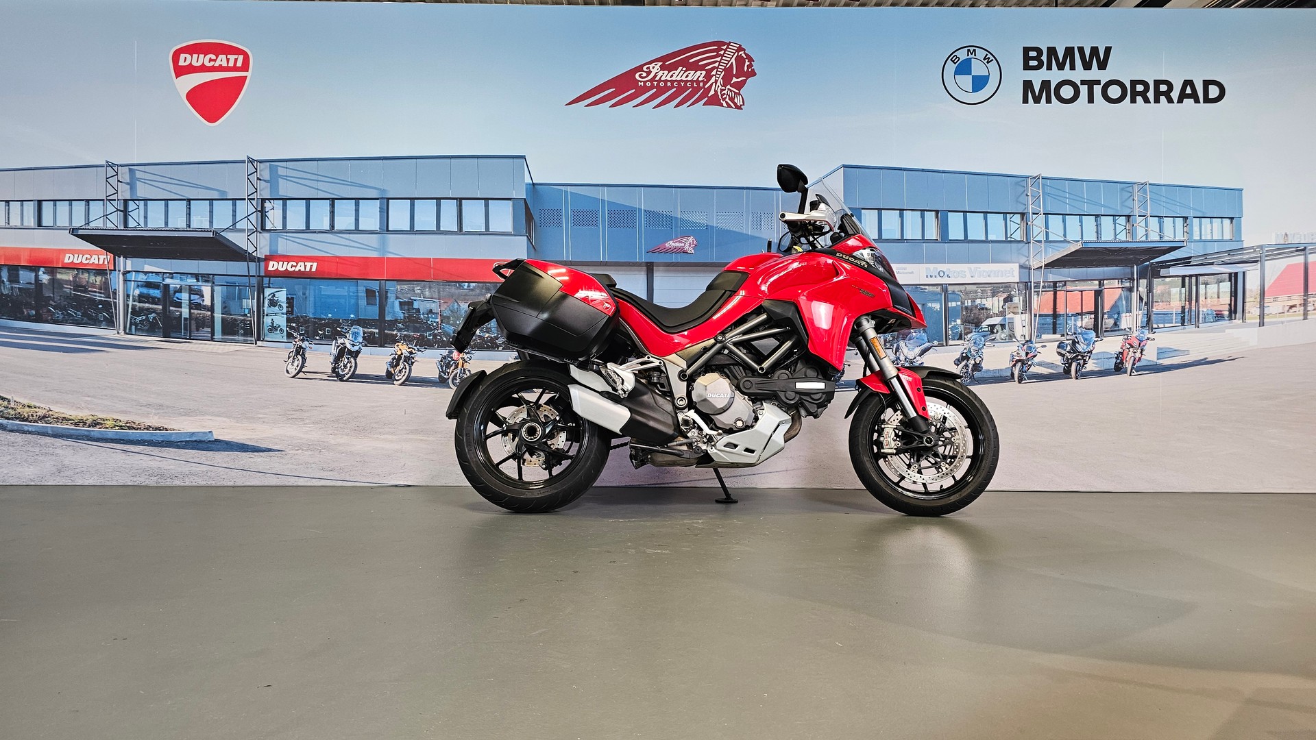 DUCATI Multistrada 1260 S Touring-image-1