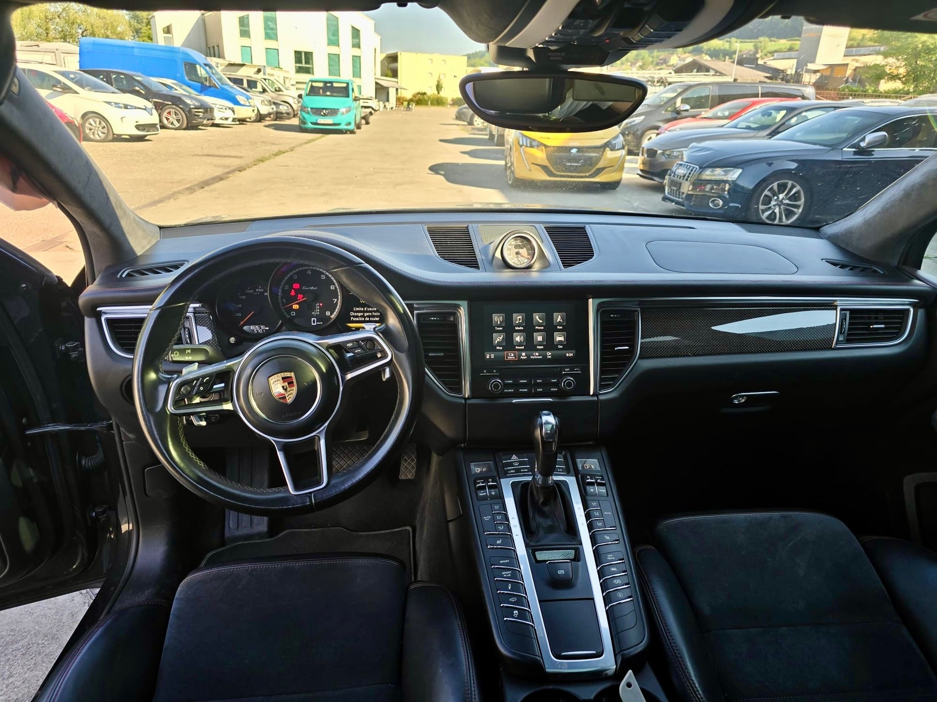 PORSCHE Macan Turbo Exclusive Performance Edition PDK-image-10