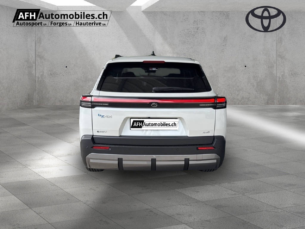 TOYOTA bZ4X Touring Premium AWD-showroom-element-3