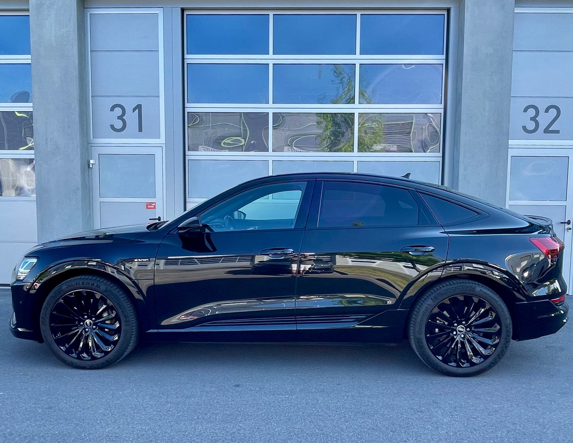 AUDI e-tron 50 Sportback S Line quattro "Black Edition"-image-1