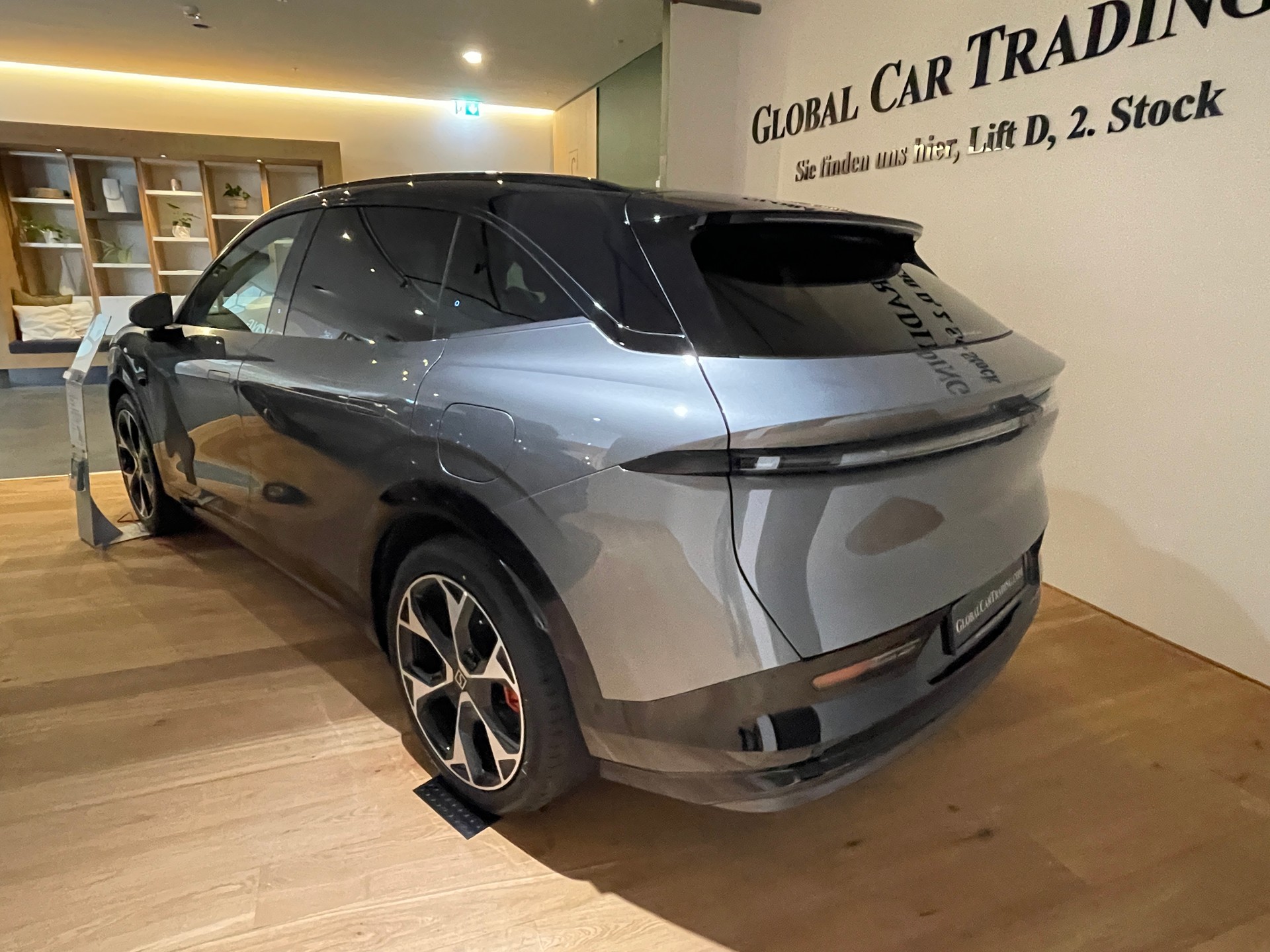 ZEEKR 7X 100kWh Privilege AWD mit Comfort und Cockpitpaket, Modell 2026-showroom-element-2