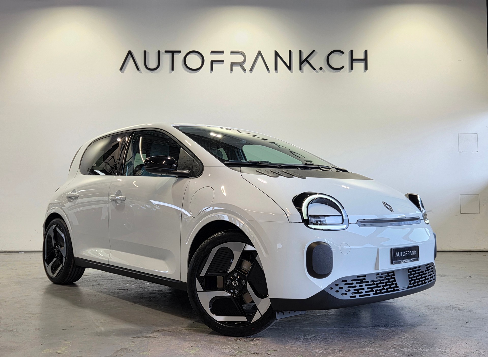 RENAULT Twingo E-Tech Urban Range techno