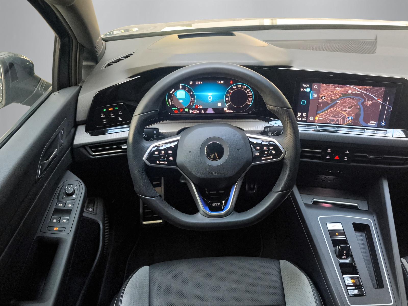 VW Golf VIII 1.4 TSI PHEV GTE DSG-image-6