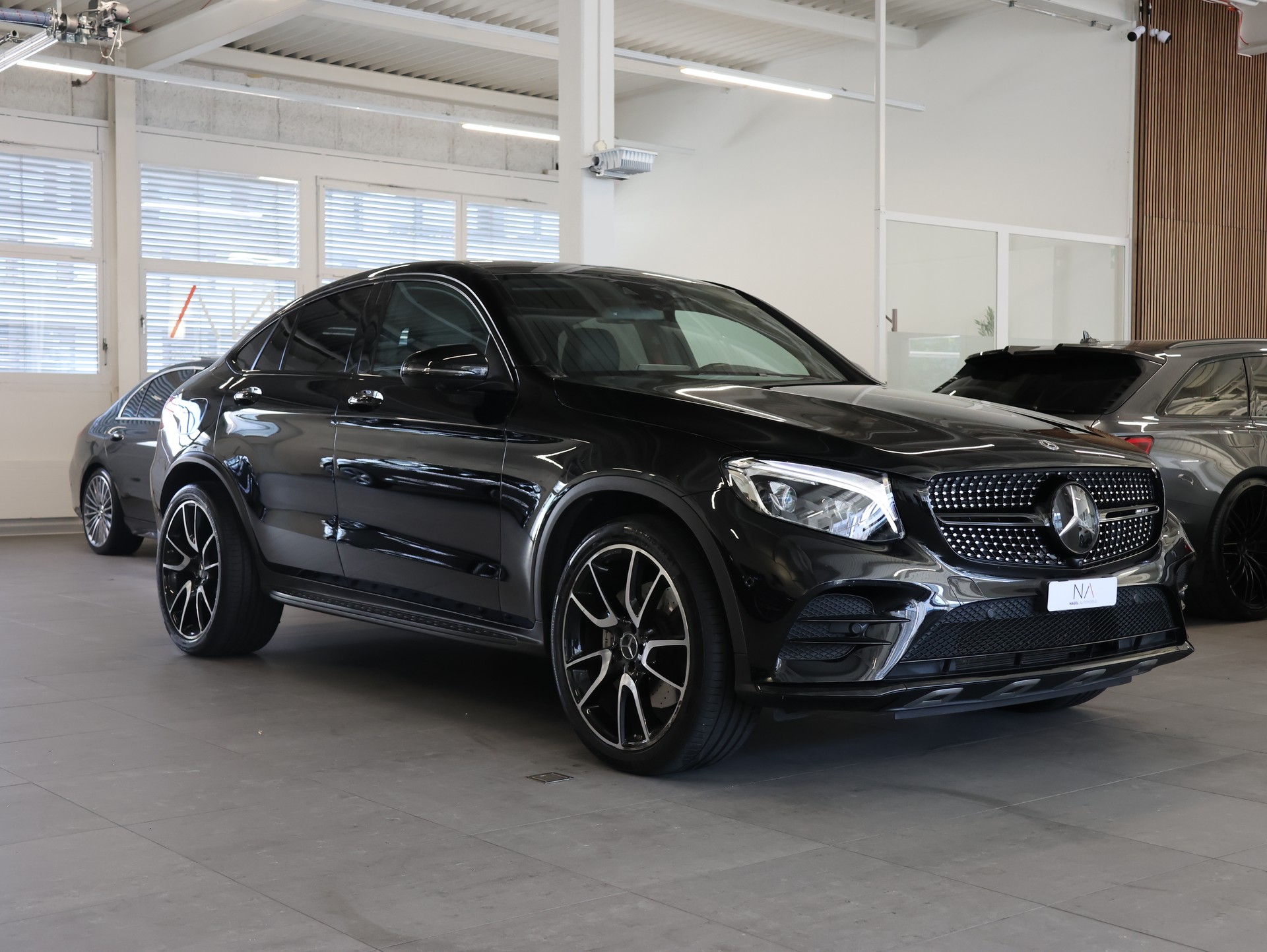 MERCEDES-BENZ GLC Coupé 43 AMG 4Matic 9G-Tronic *Panoramadach* *Sitzheizung* *Burmester*-showroom-element-1
