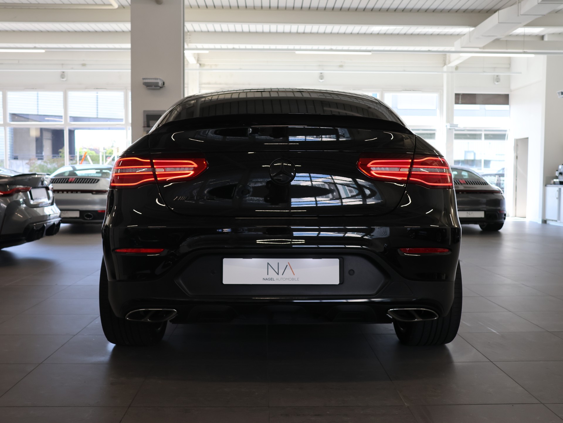 MERCEDES-BENZ GLC Coupé 43 AMG 4Matic 9G-Tronic *Panoramadach* *Sitzheizung* *Burmester*-showroom-element-3
