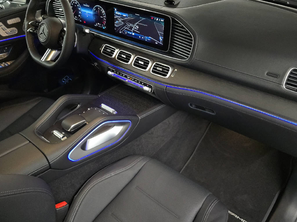 MERCEDES-BENZ GLE 400 e AMG Line 4Matic EQ Star-image-10