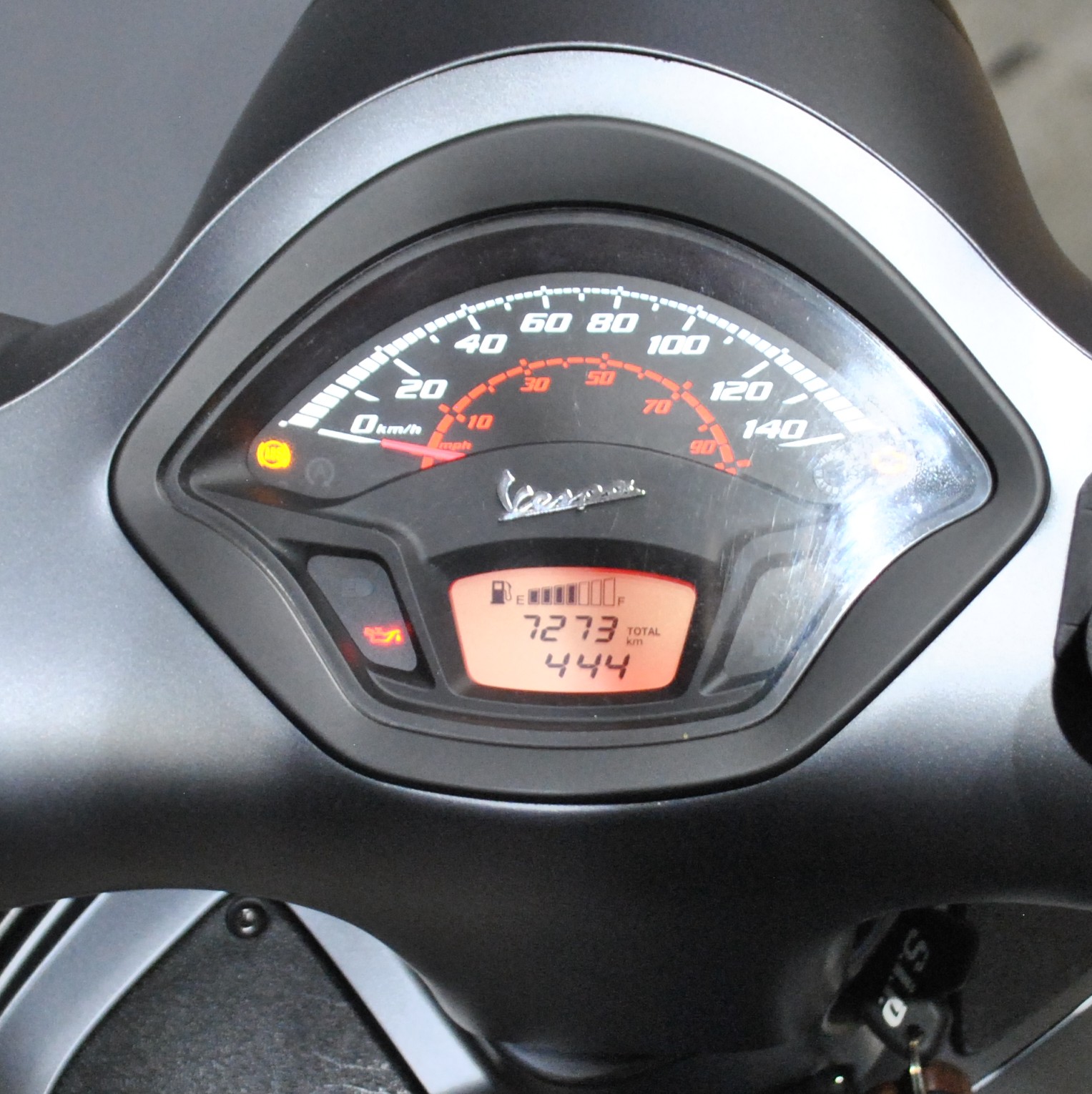 PIAGGIO Vespa GTS 300 Super Sport ABS-image-5
