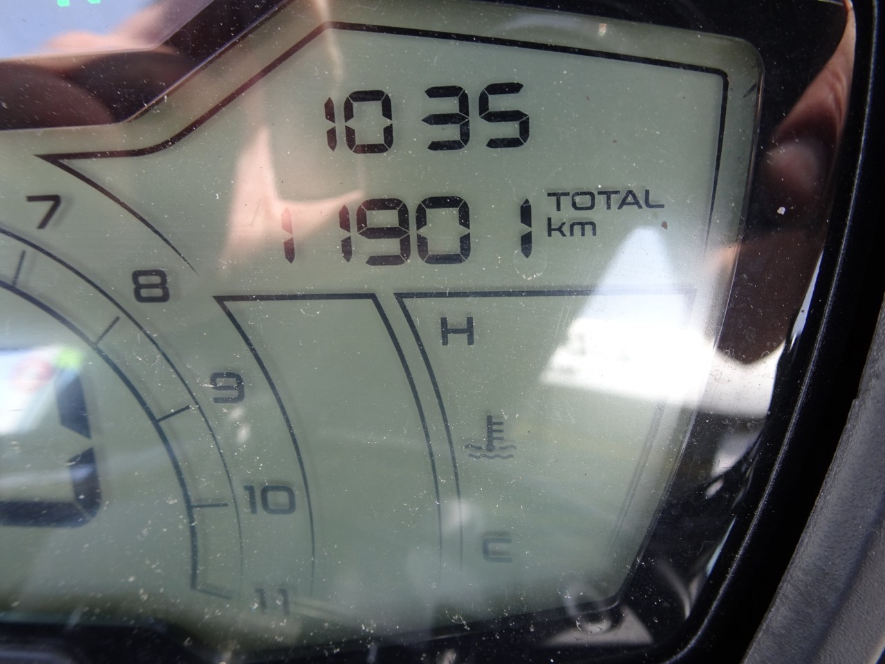 APRILIA Tuono 125-image-5