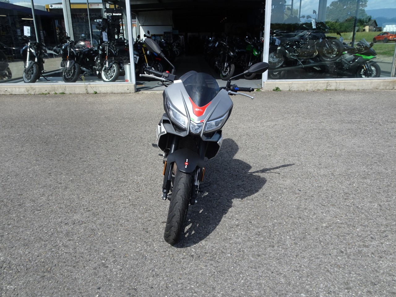 APRILIA Tuono 125-image-2