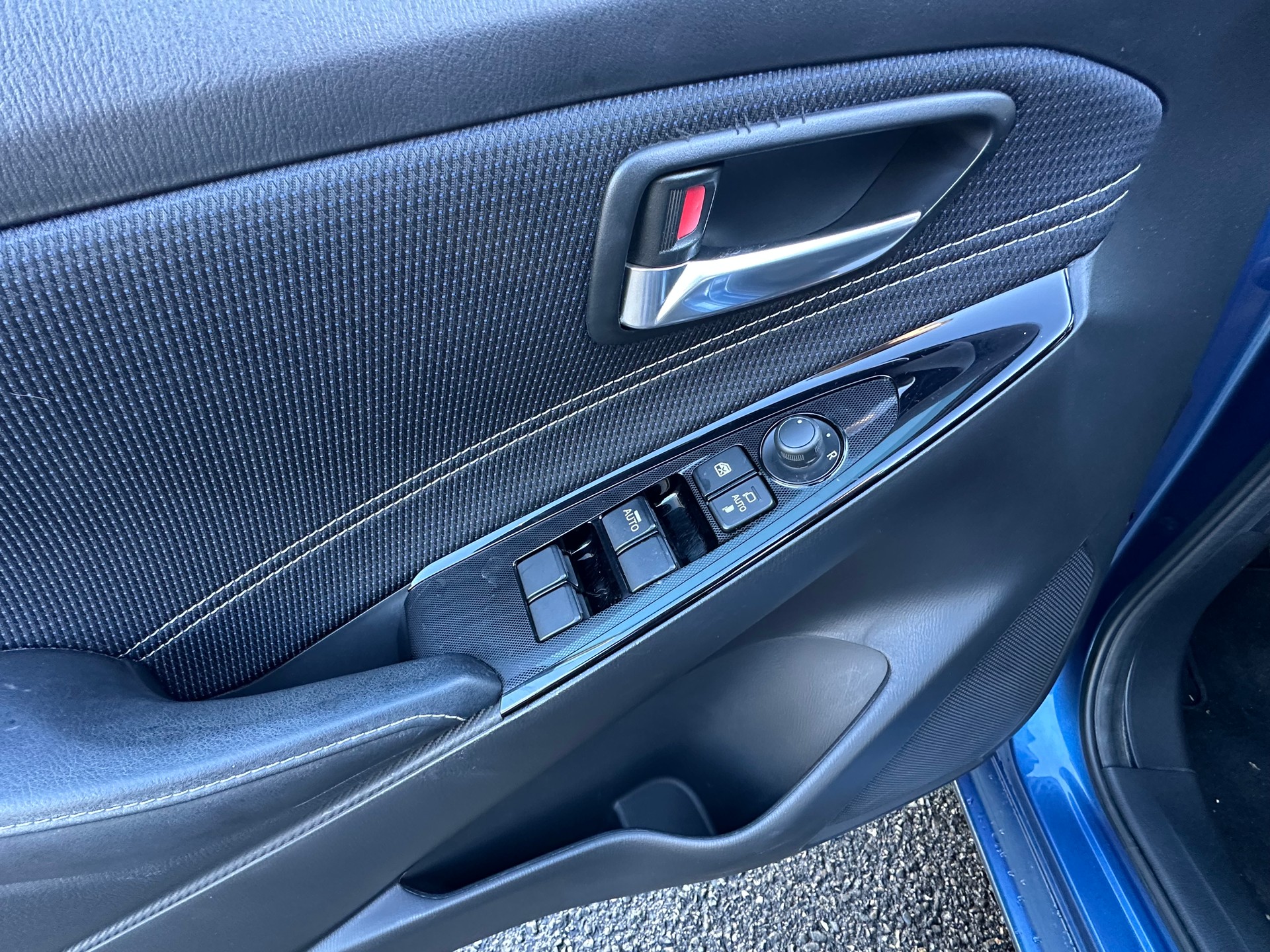 MAZDA 2 SKYACTIV-G 90 Mild Hybrid Revolution-image-22