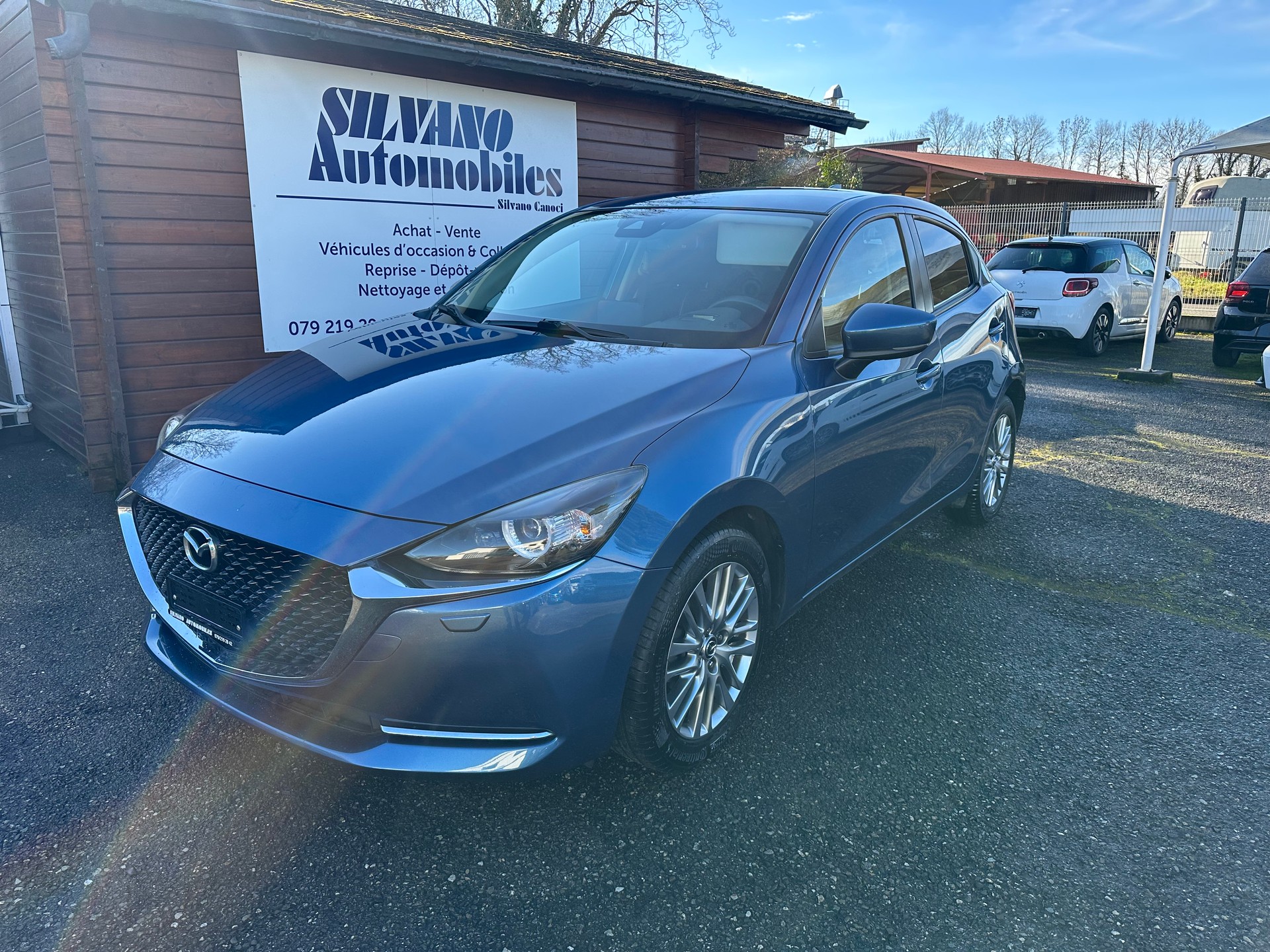 MAZDA 2 SKYACTIV-G 90 Mild Hybrid Revolution