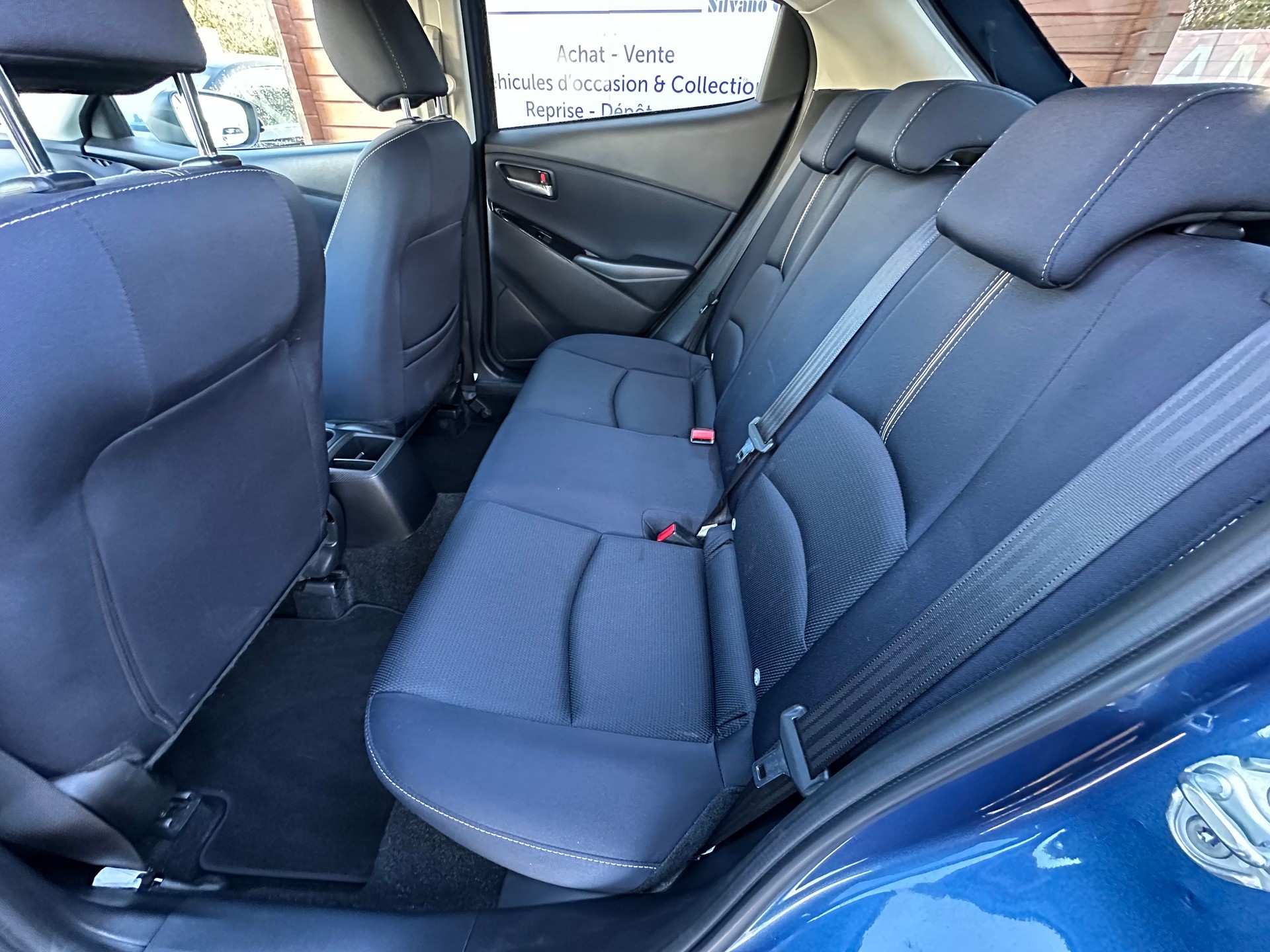 MAZDA 2 SKYACTIV-G 90 Mild Hybrid Revolution-image-9