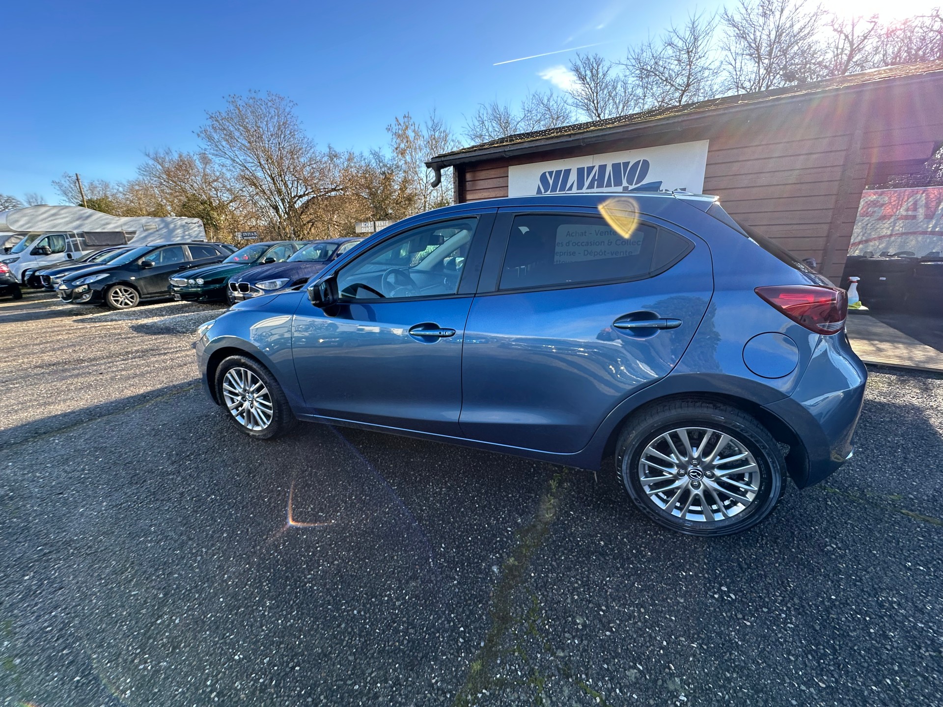 MAZDA 2 SKYACTIV-G 90 Mild Hybrid Revolution-image-5