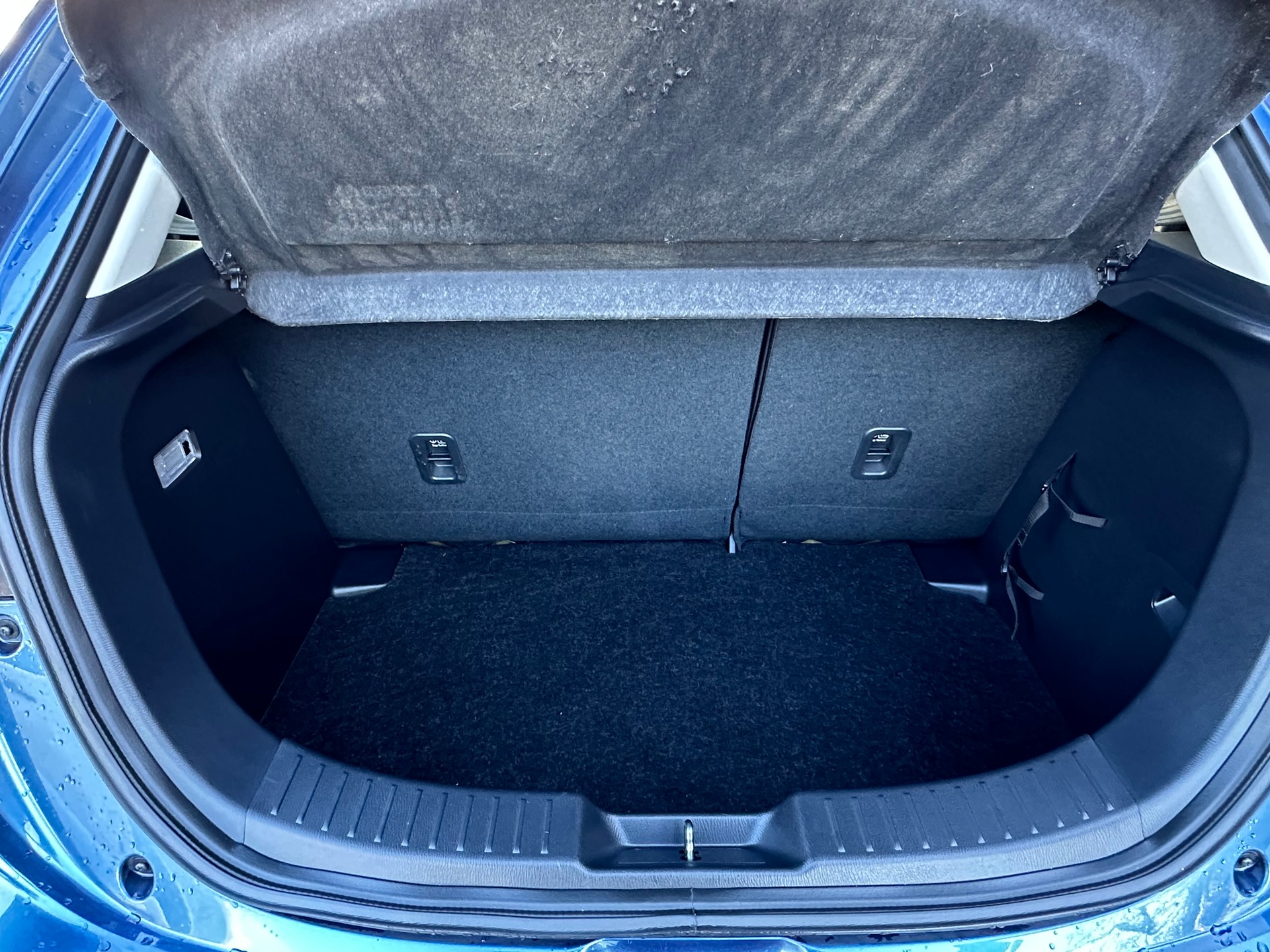 MAZDA 2 SKYACTIV-G 90 Mild Hybrid Revolution-image-8