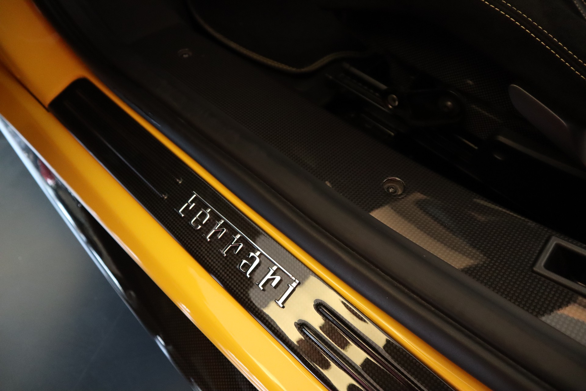 FERRARI 488 Pista Spider 3.9 V8-image-27