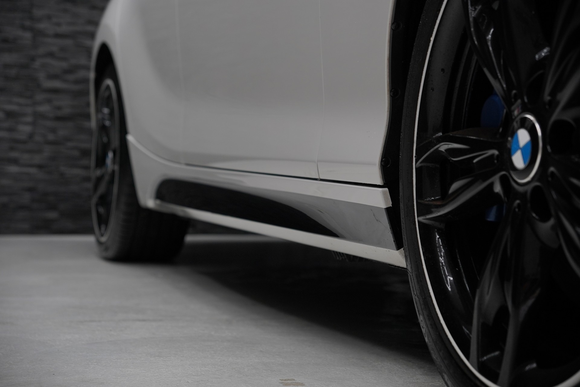 BMW M135i xDrive Steptronic-image-14