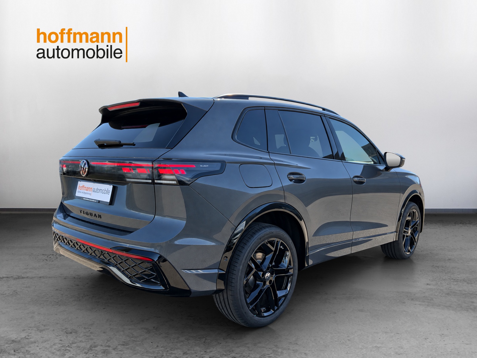 VW Tiguan 2.0 TSI DSG United 4Motion-showroom-element-3