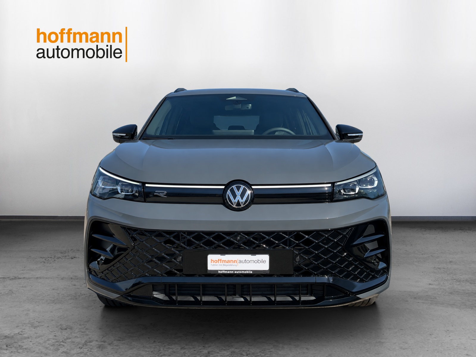 VW Tiguan 2.0 TSI DSG United 4Motion-showroom-element-1