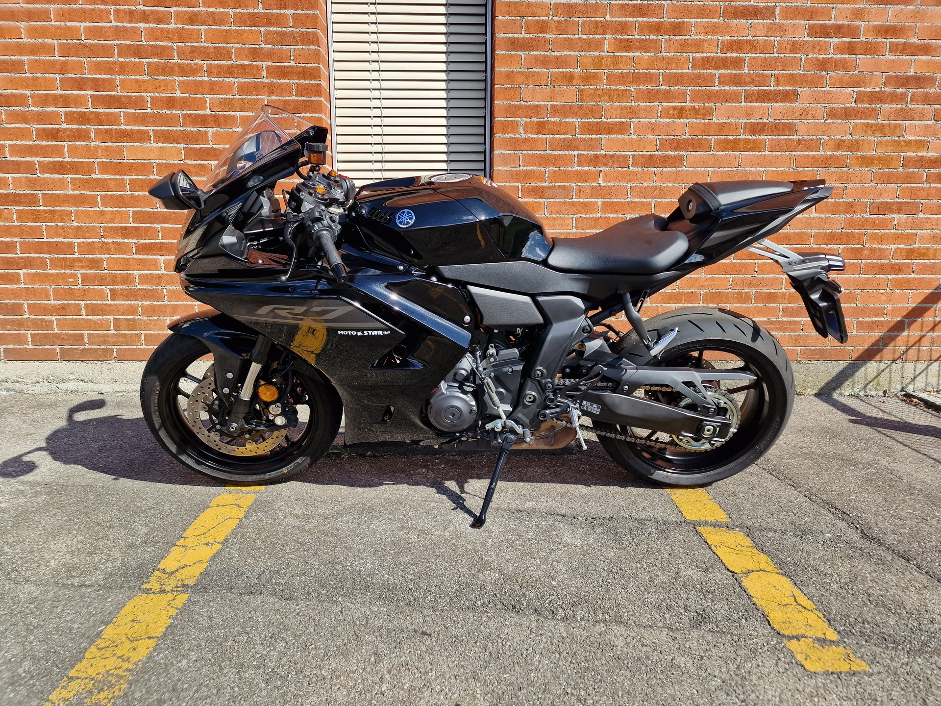 YAMAHA YZF-R7 (35kW)-image-2