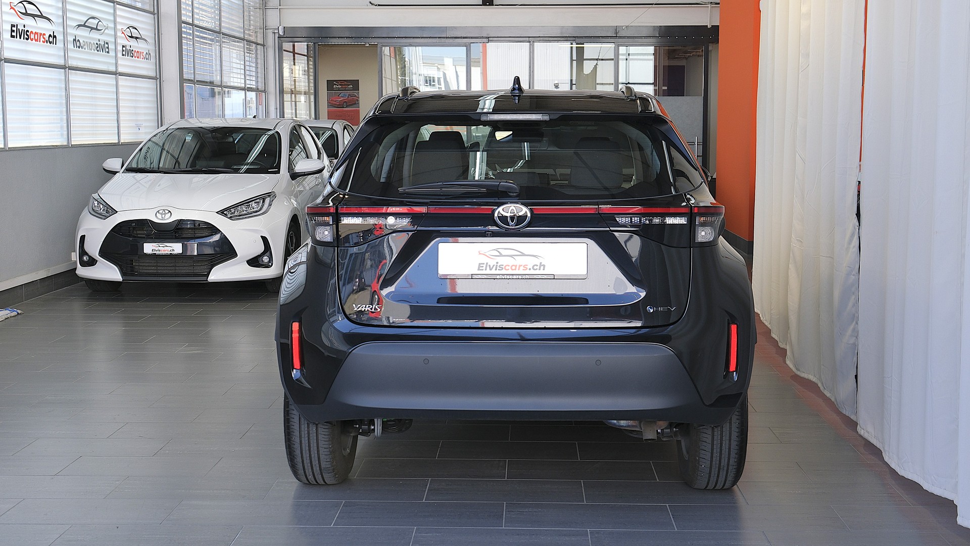 TOYOTA Yaris Cross 1.5 Trend e-CVT-image-8