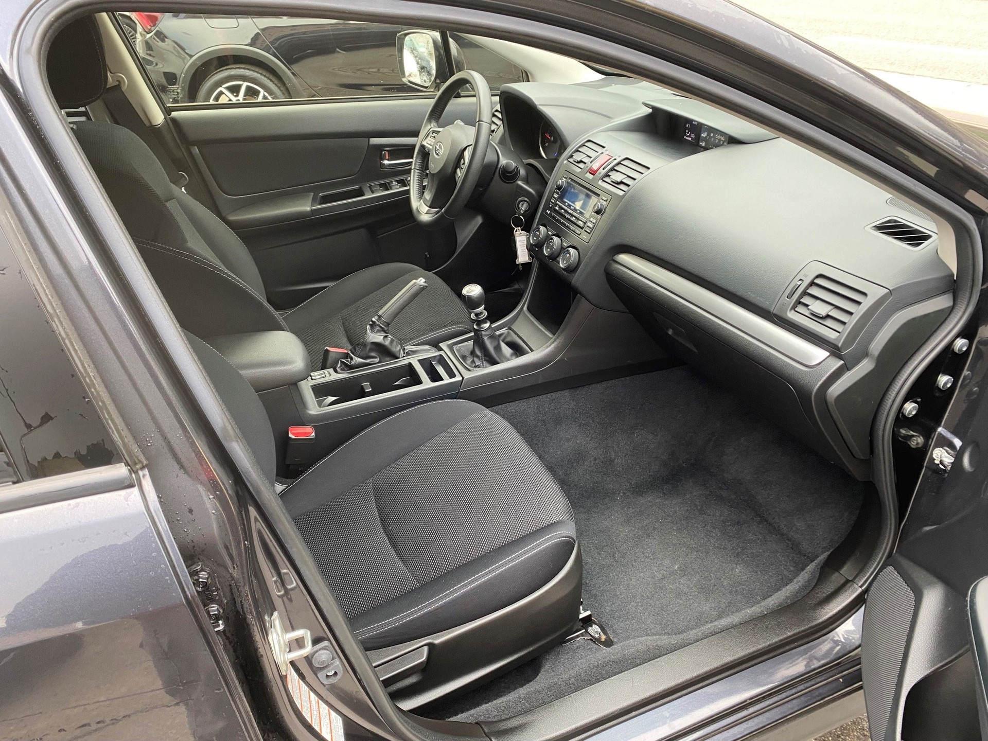 SUBARU XV 2.0D Swiss One AWD-image-6