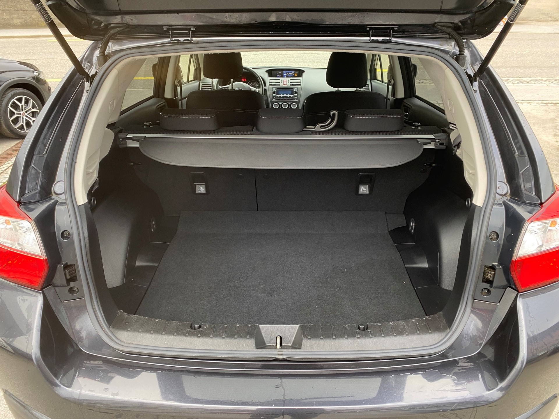 SUBARU XV 2.0D Swiss One AWD-image-9
