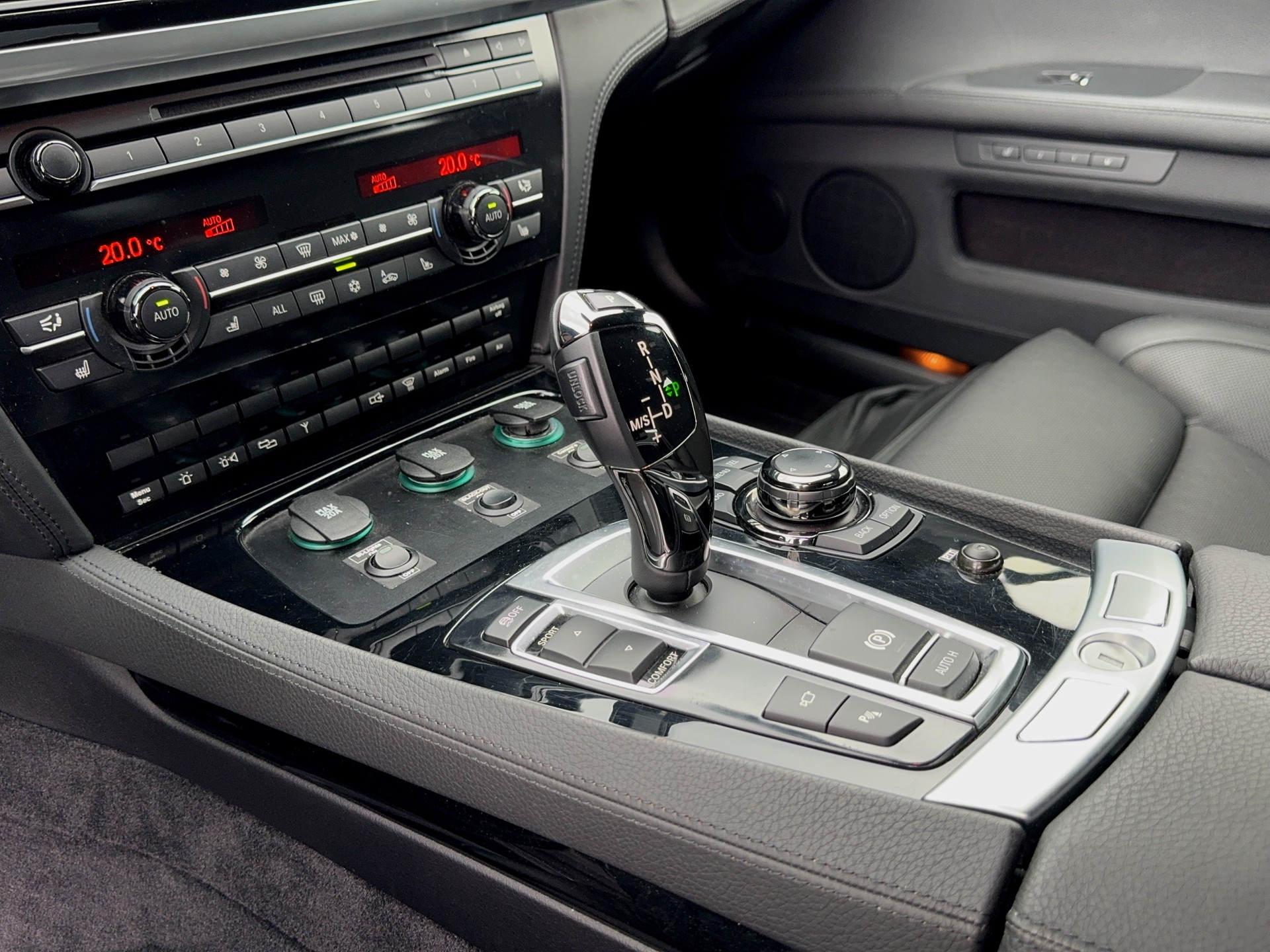BMW 760i (B7 Panzerung) Sonderschutzfahrzeug-image-6