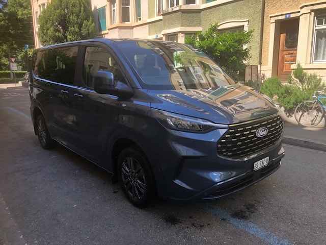 FORD Tourneo Custom 320 L1 2.0 EcoBlue 170 Titanium-showroom-element-1