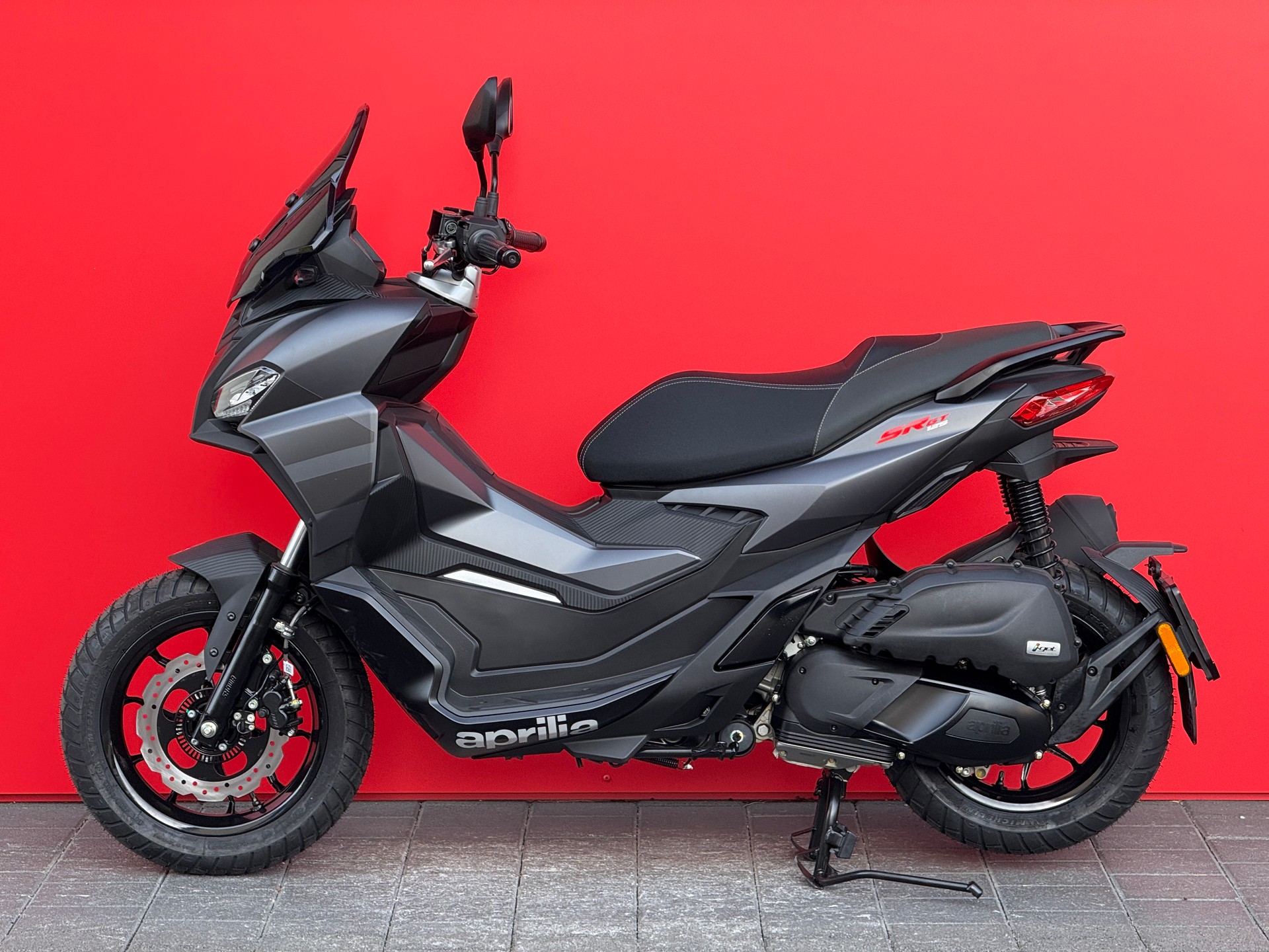 APRILIA SR 125 GT ABS-image-8