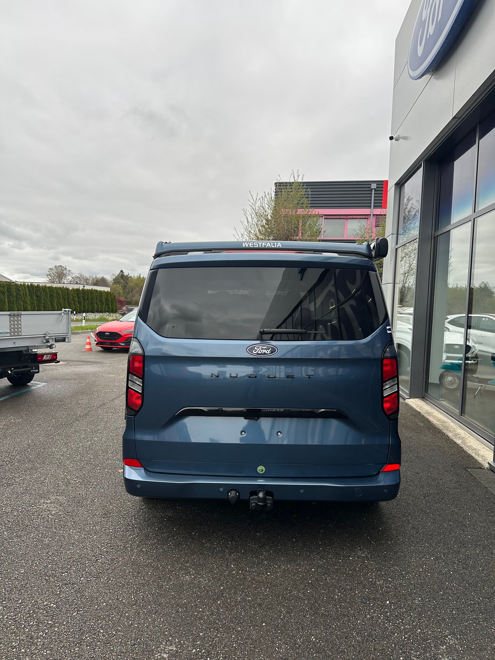 FORD Transit C Nugget 320 L1 2.0 Ec Titanium/170CV/Aut.-image-2
